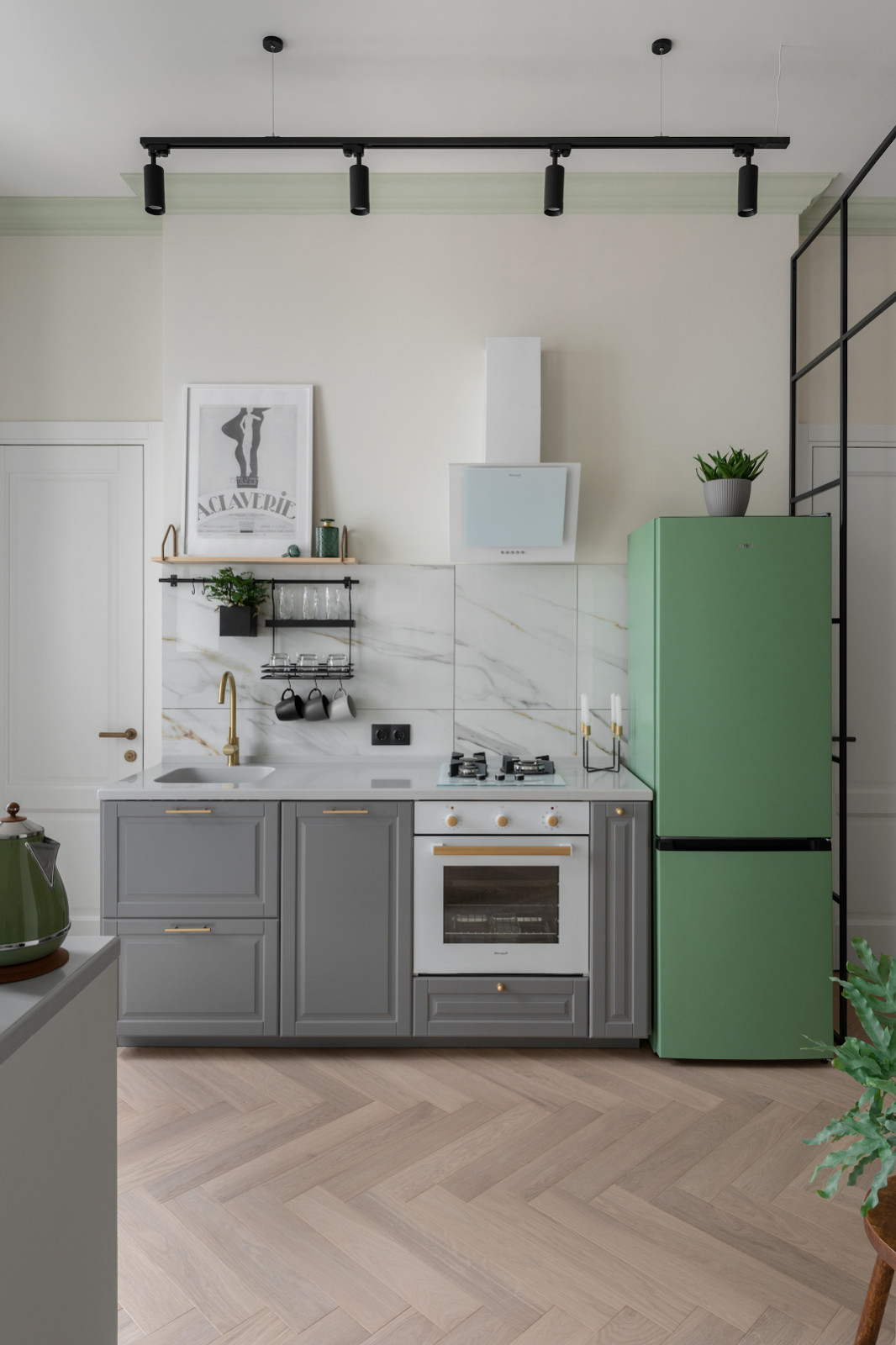 Кухни дешевле 200 000 ₽ — прайс для трех гарнитуров