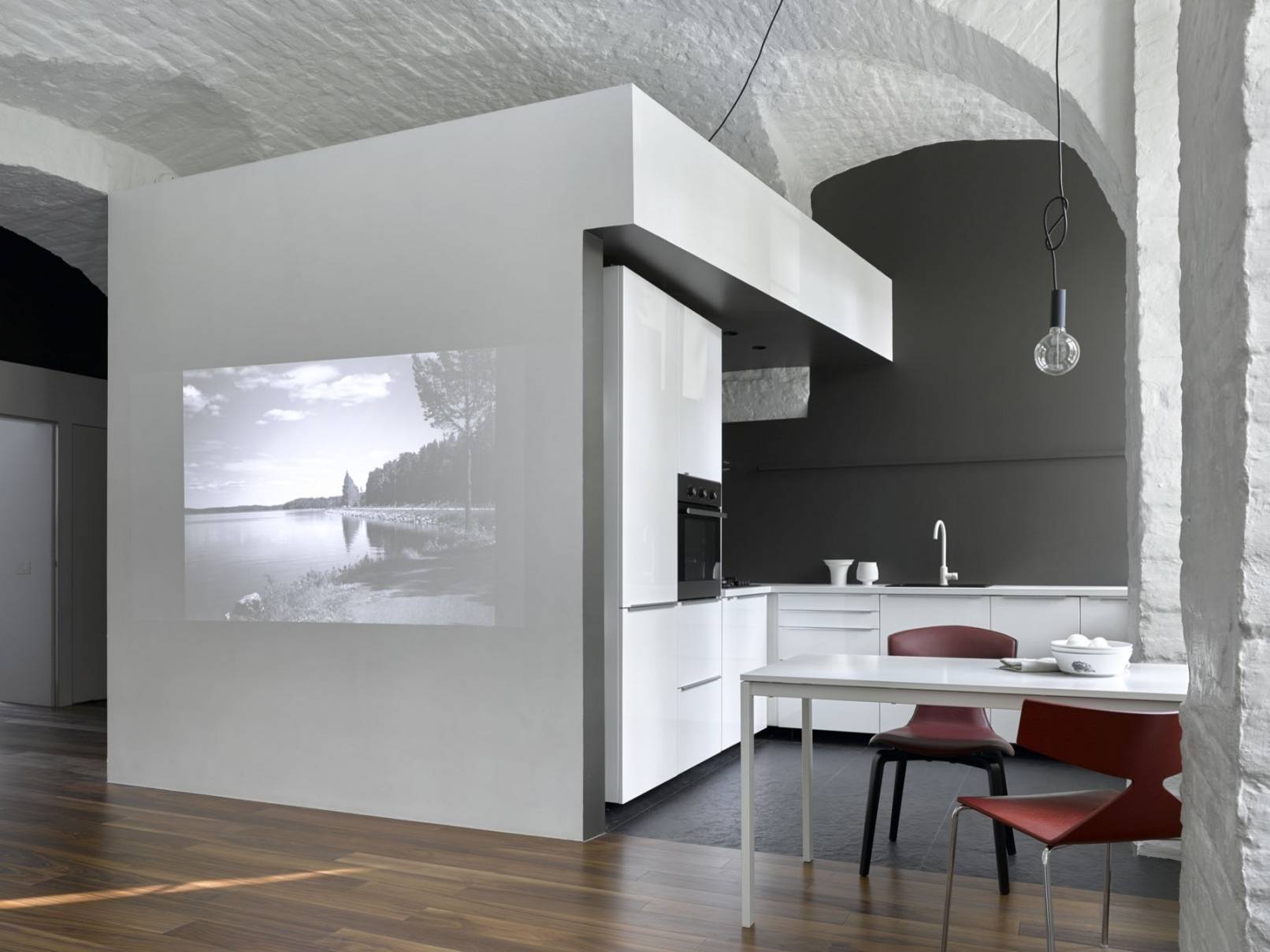 В гостях: Квартира архитектора, где все потолки — сводчатые