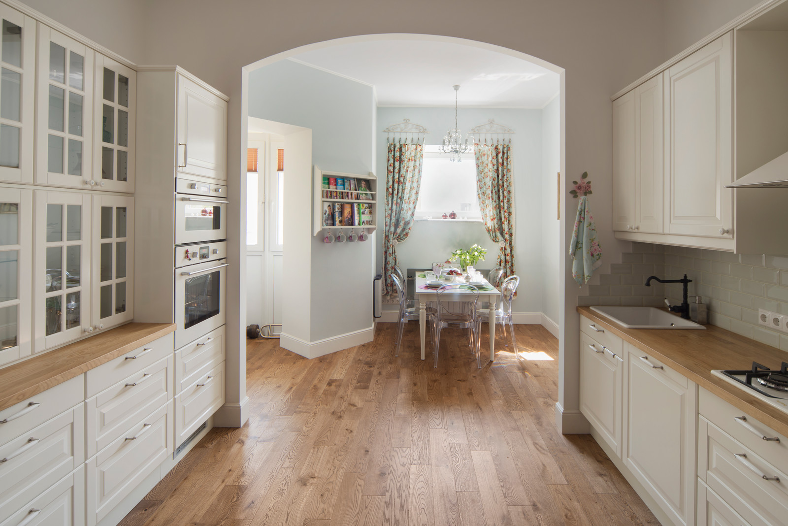 Houzz тур: Квартира с нестандартной планировкой и богатой историей