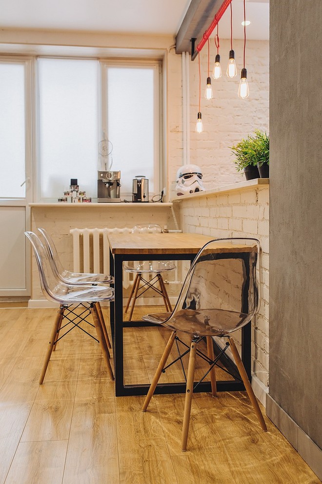 Houzz тур: Яркий лофт для холостяка в Магнитогорске