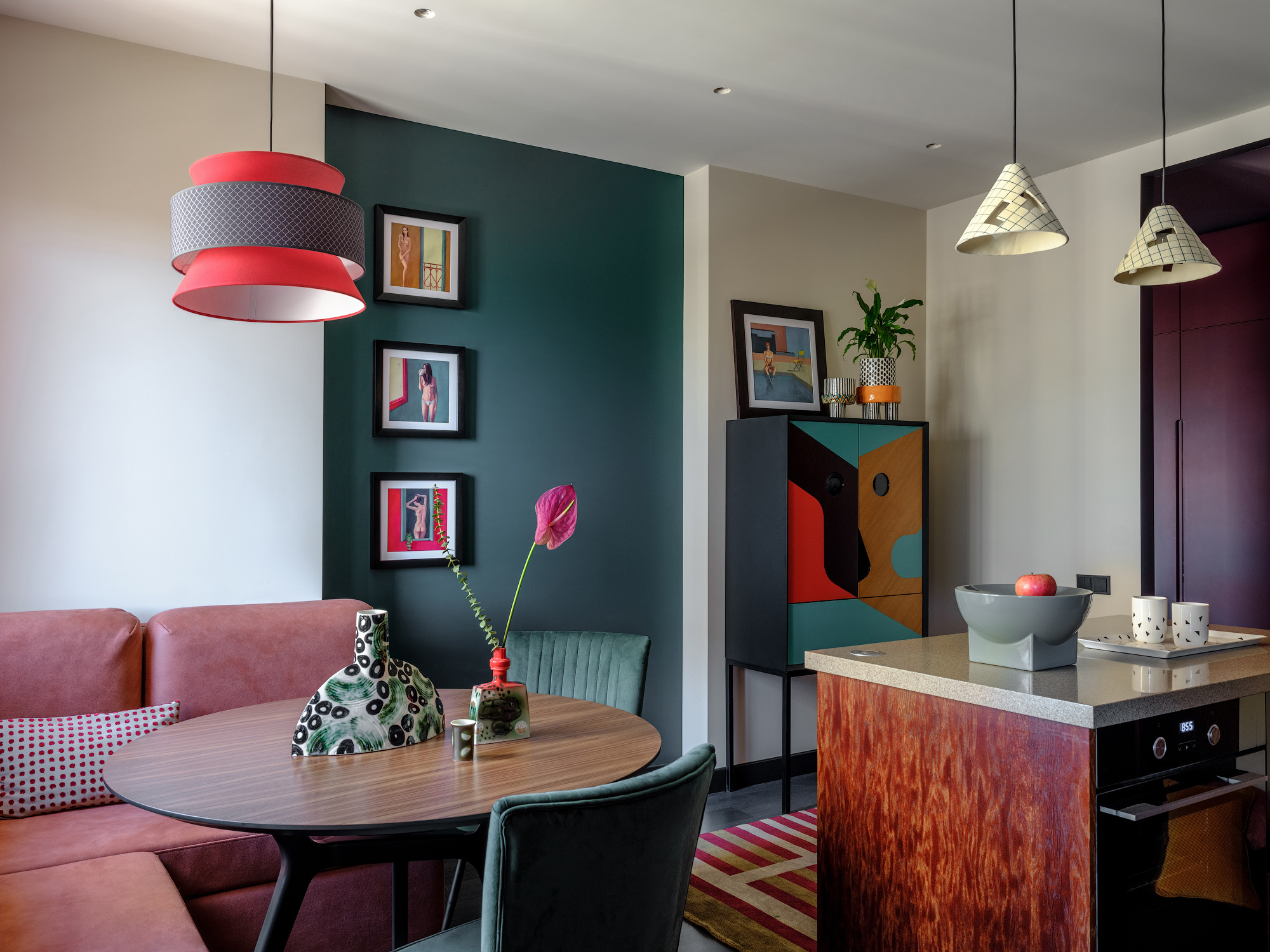 Houzz тур: Квартира в оттенках марсалы и розе