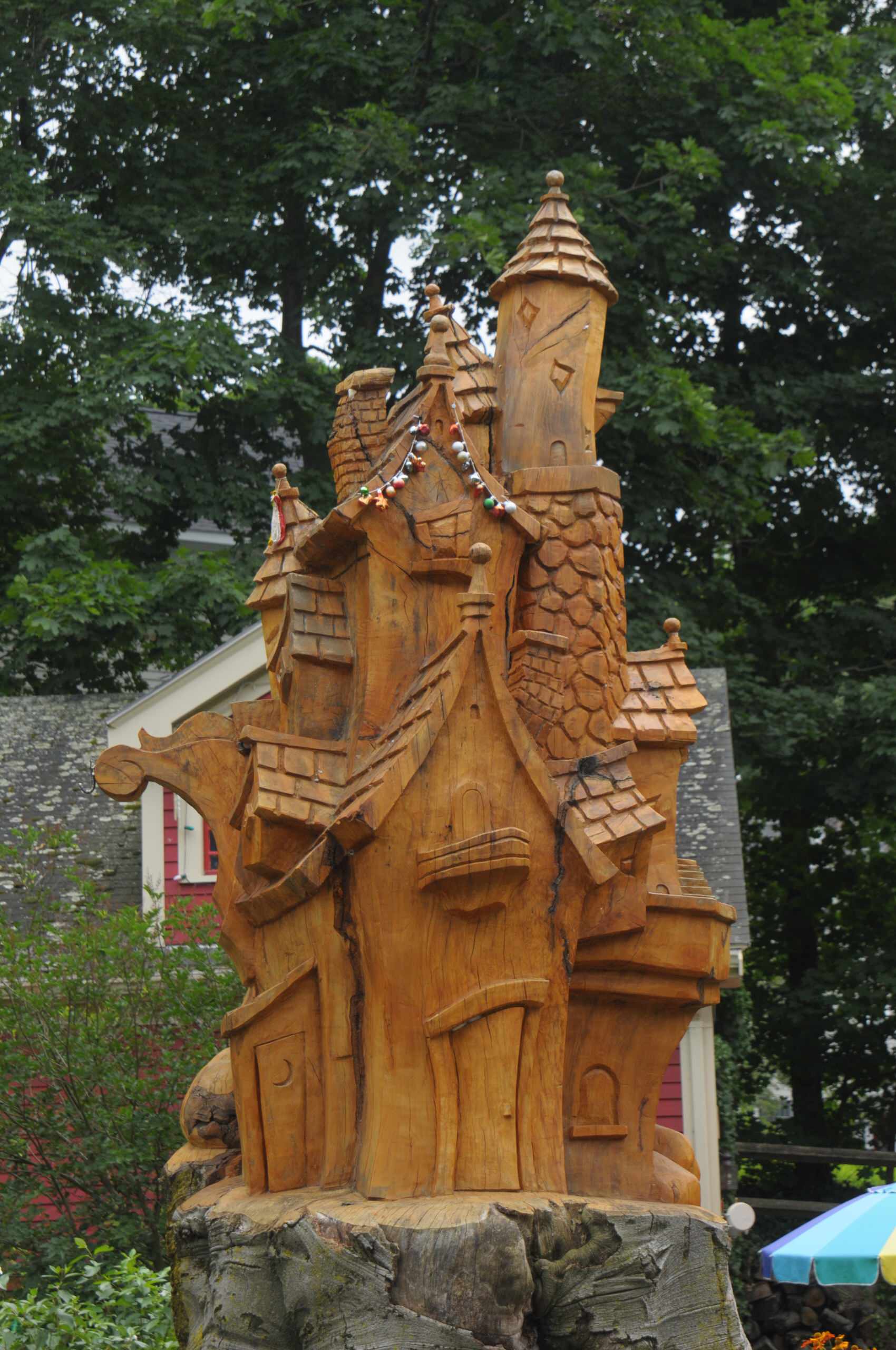 Через пень-колоду: Старые коряги в новых ролях