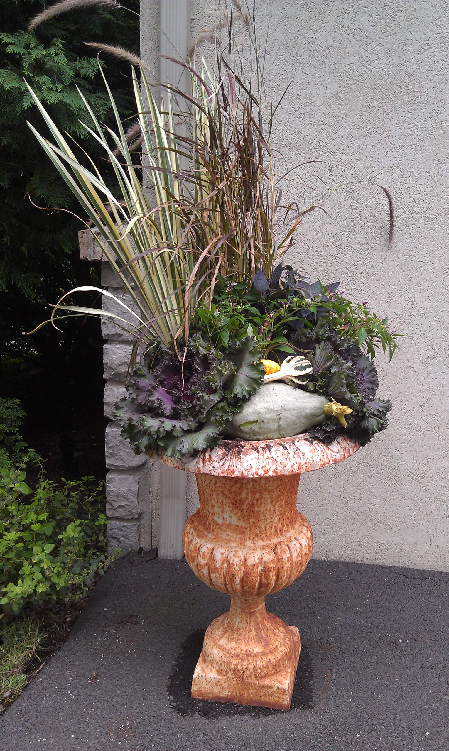 Фотоохота: 45 идей осенних кашпо