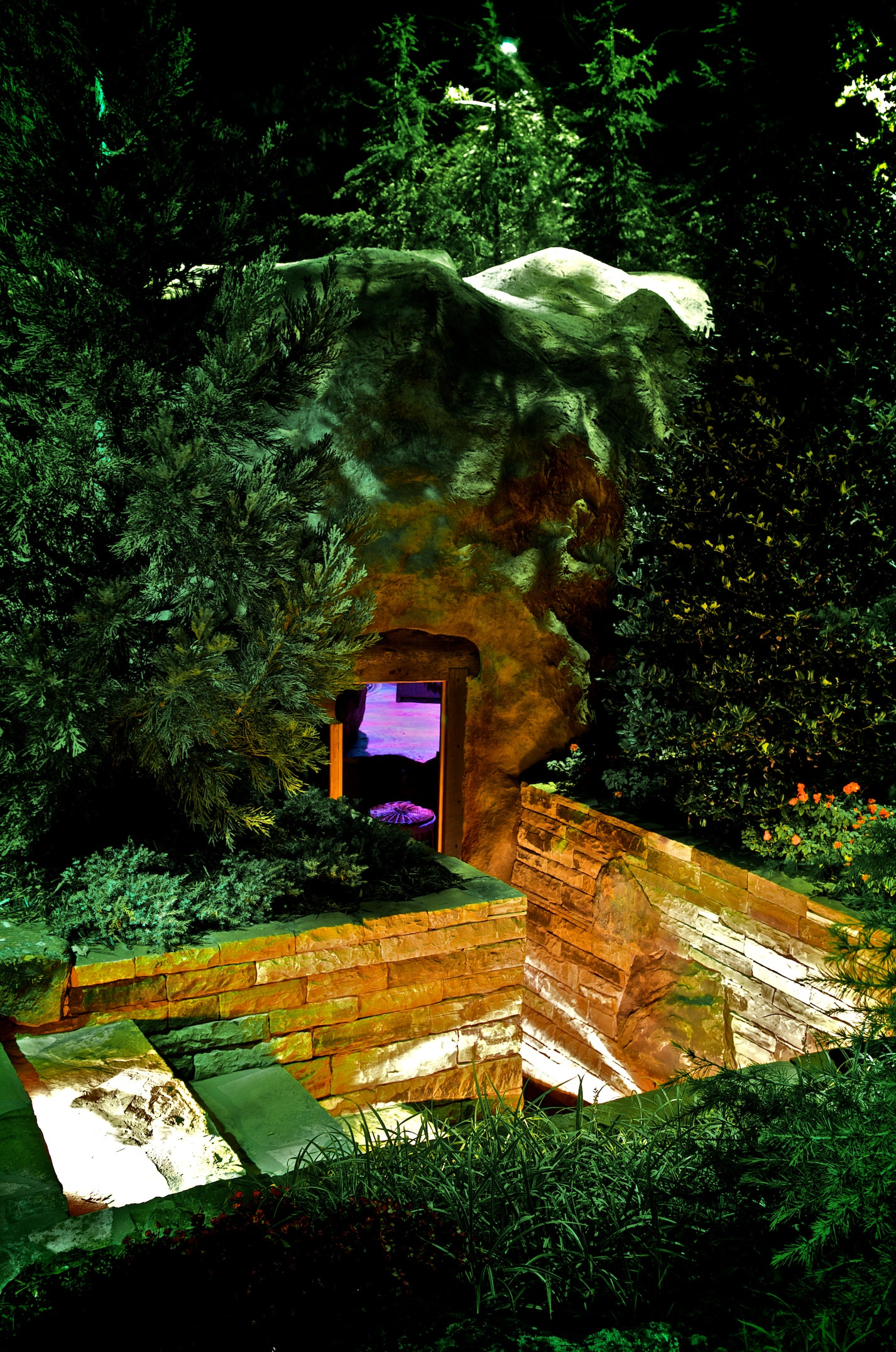 Подземный домик: из сказки – в жизнь