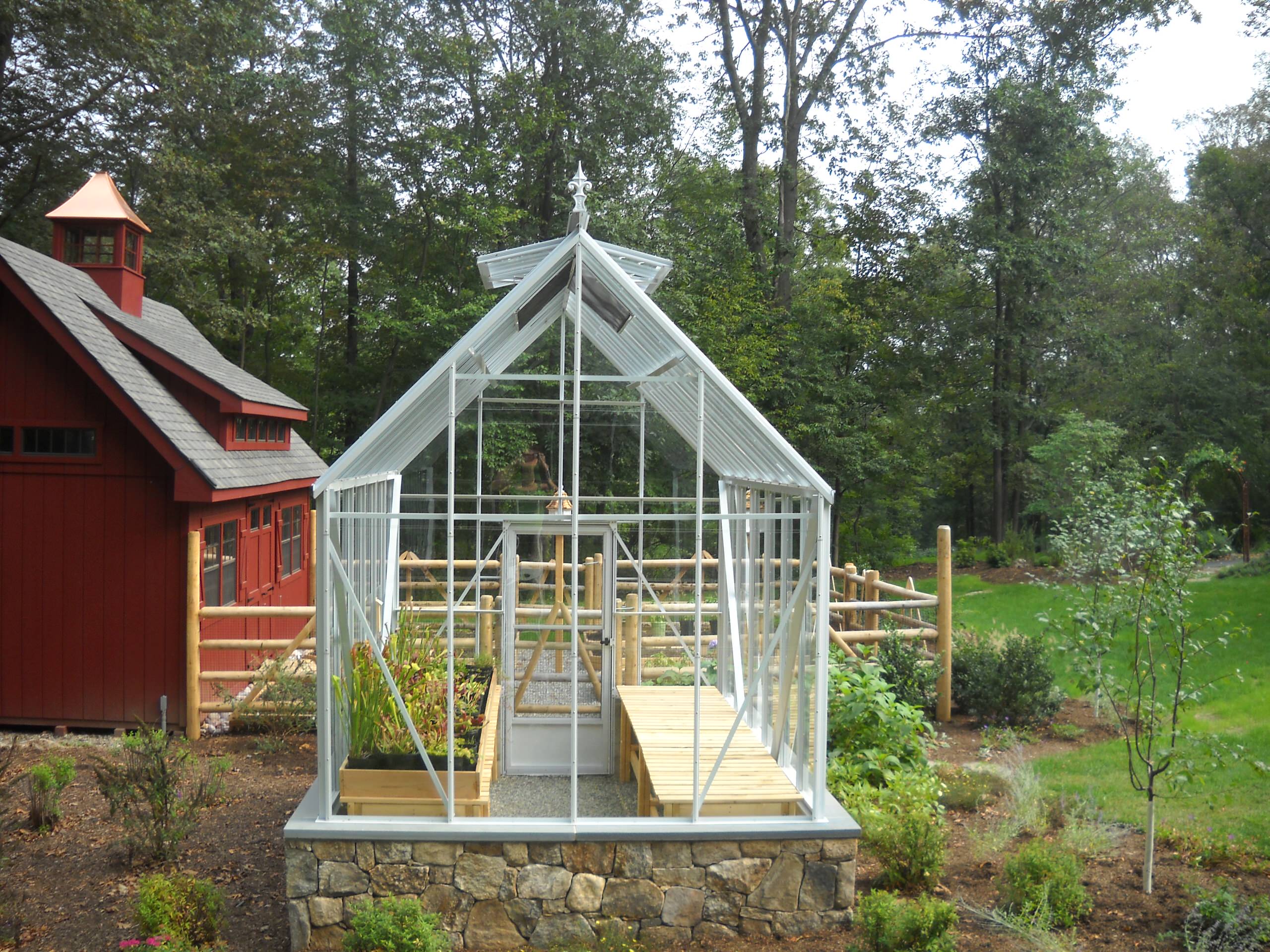 Солнечный дом: Теплица может быть красивой