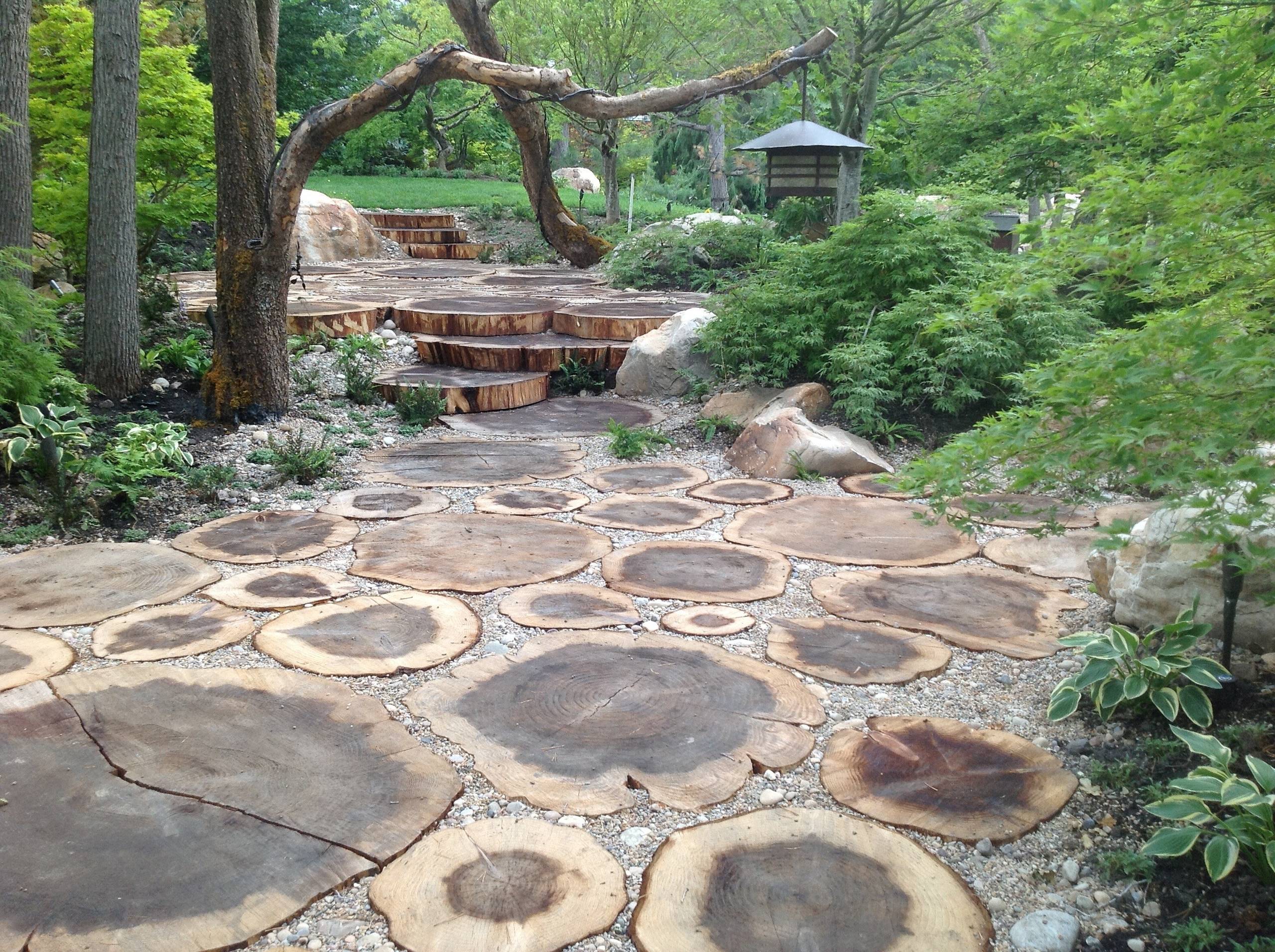 Через пень-колоду: Старые коряги в новых ролях