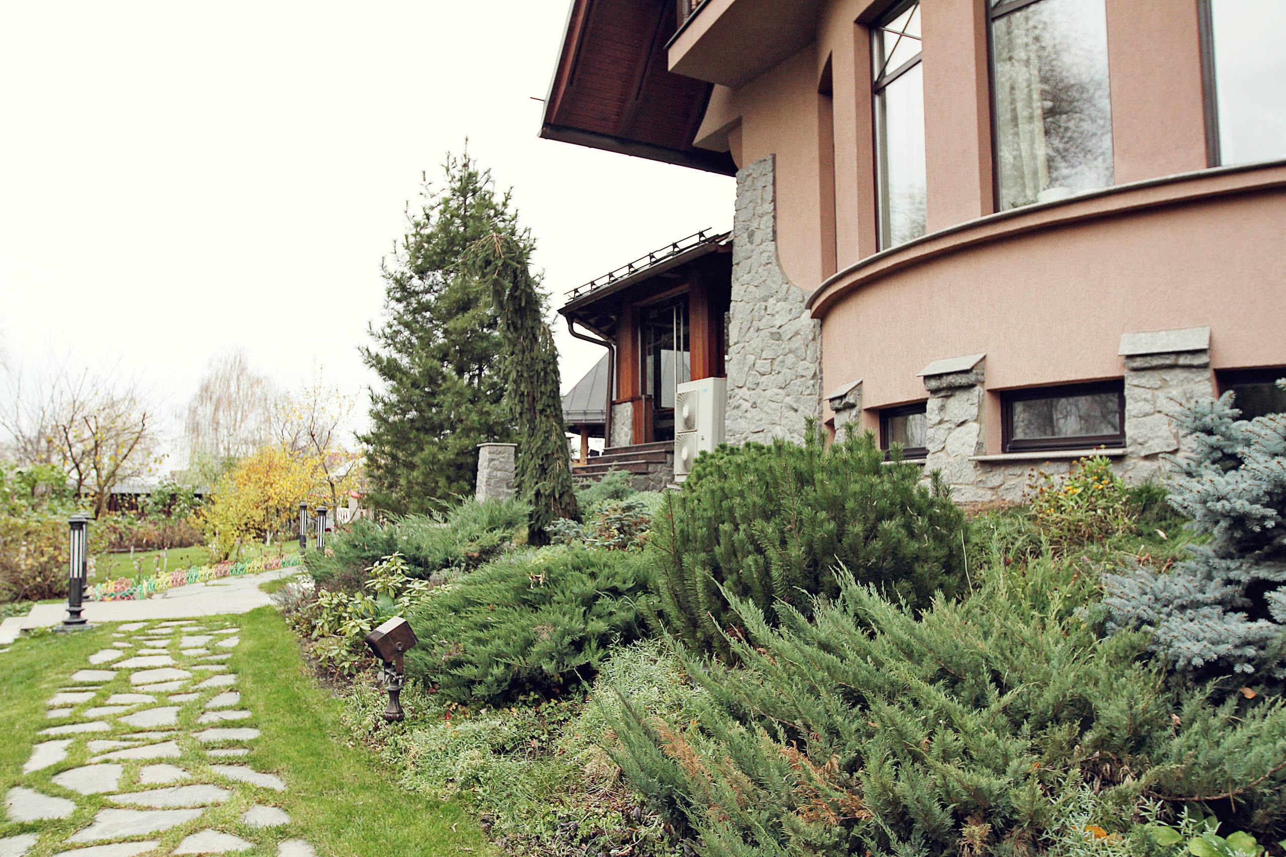 Единство формы и содержания: Как сделать пространство сада цельным