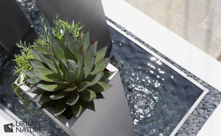 Живая вода: Как выбрать и где разместить фонтан на участке