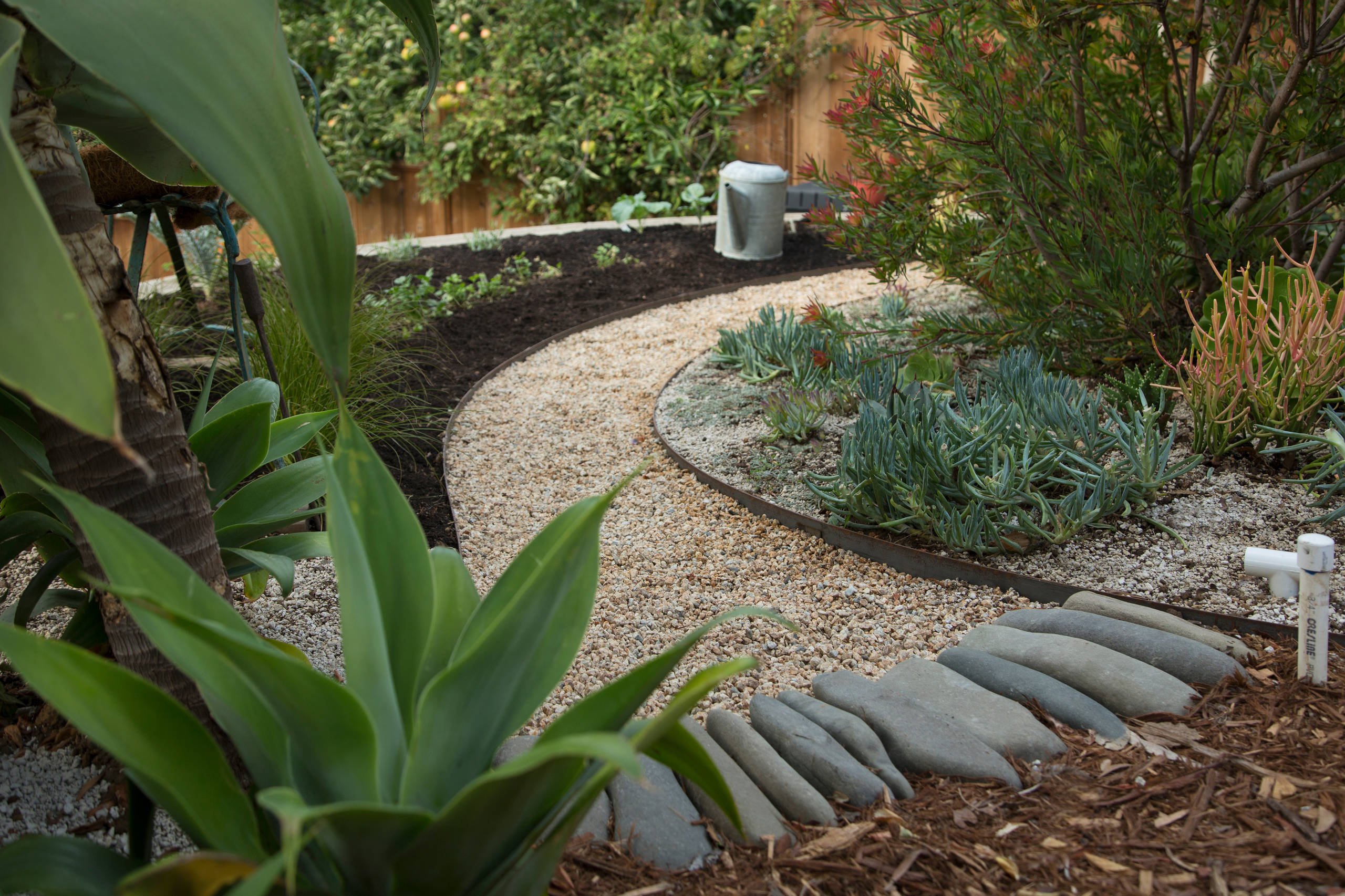 Зонирование участка: 11 приемов, не считая забора