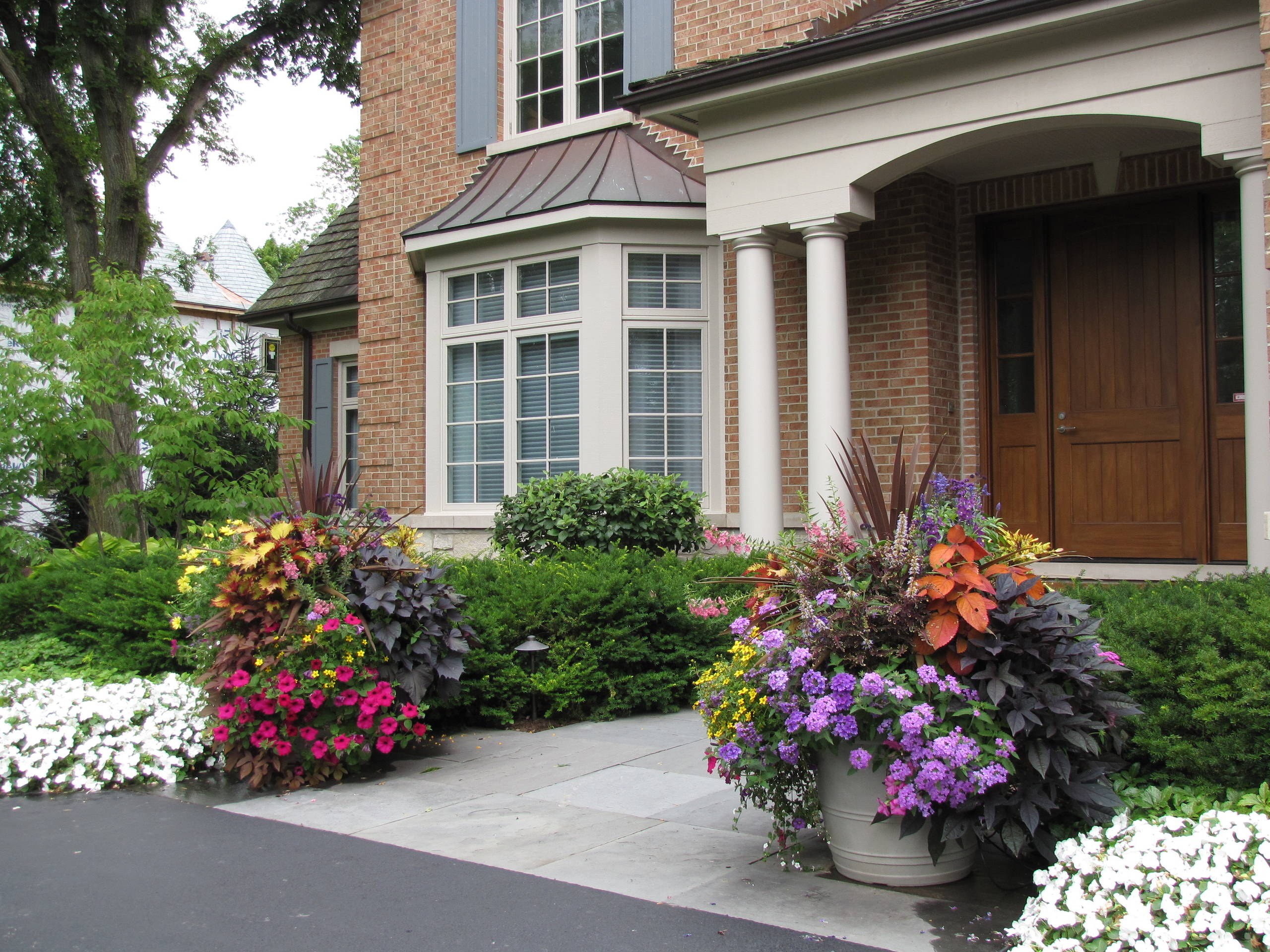 Горшку — место: 14 идей, куда можно поставить растения в кашпо