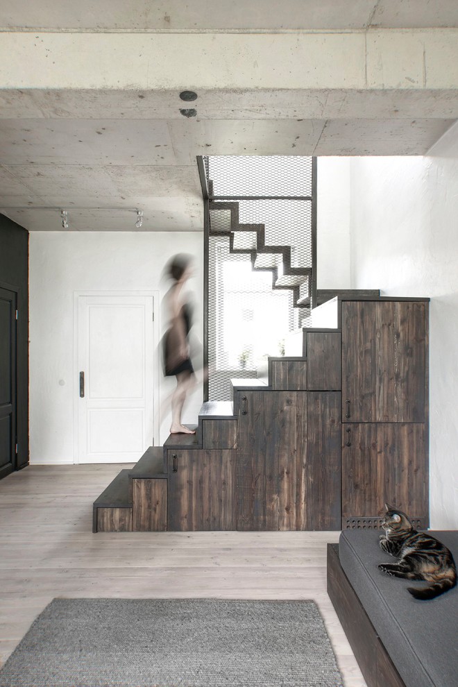 Houzz тур: Таунхаус со стенами, как в мазанке