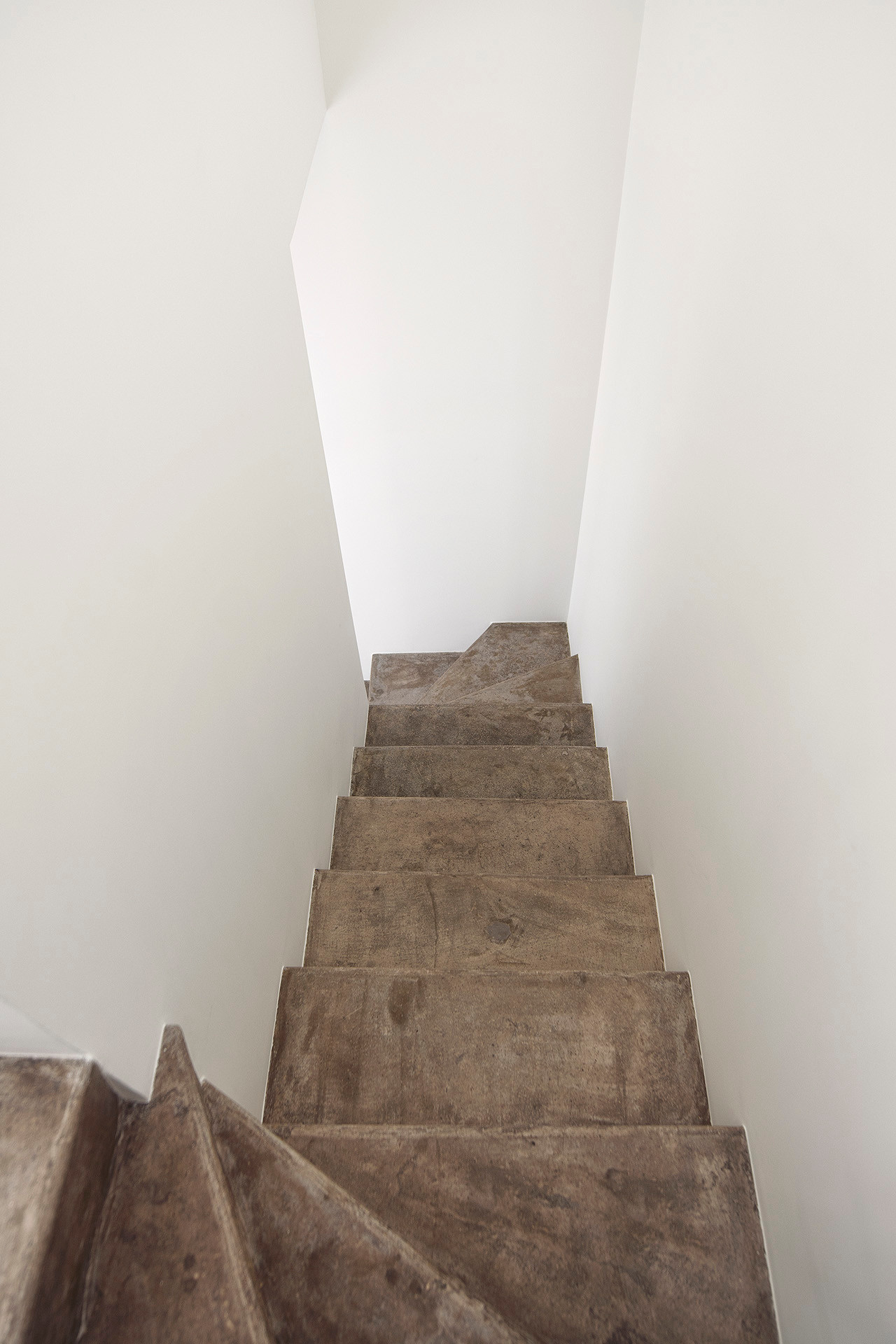 Houzz тур: Интерьер в «номенклатурном» стиле в доме Наркомфина