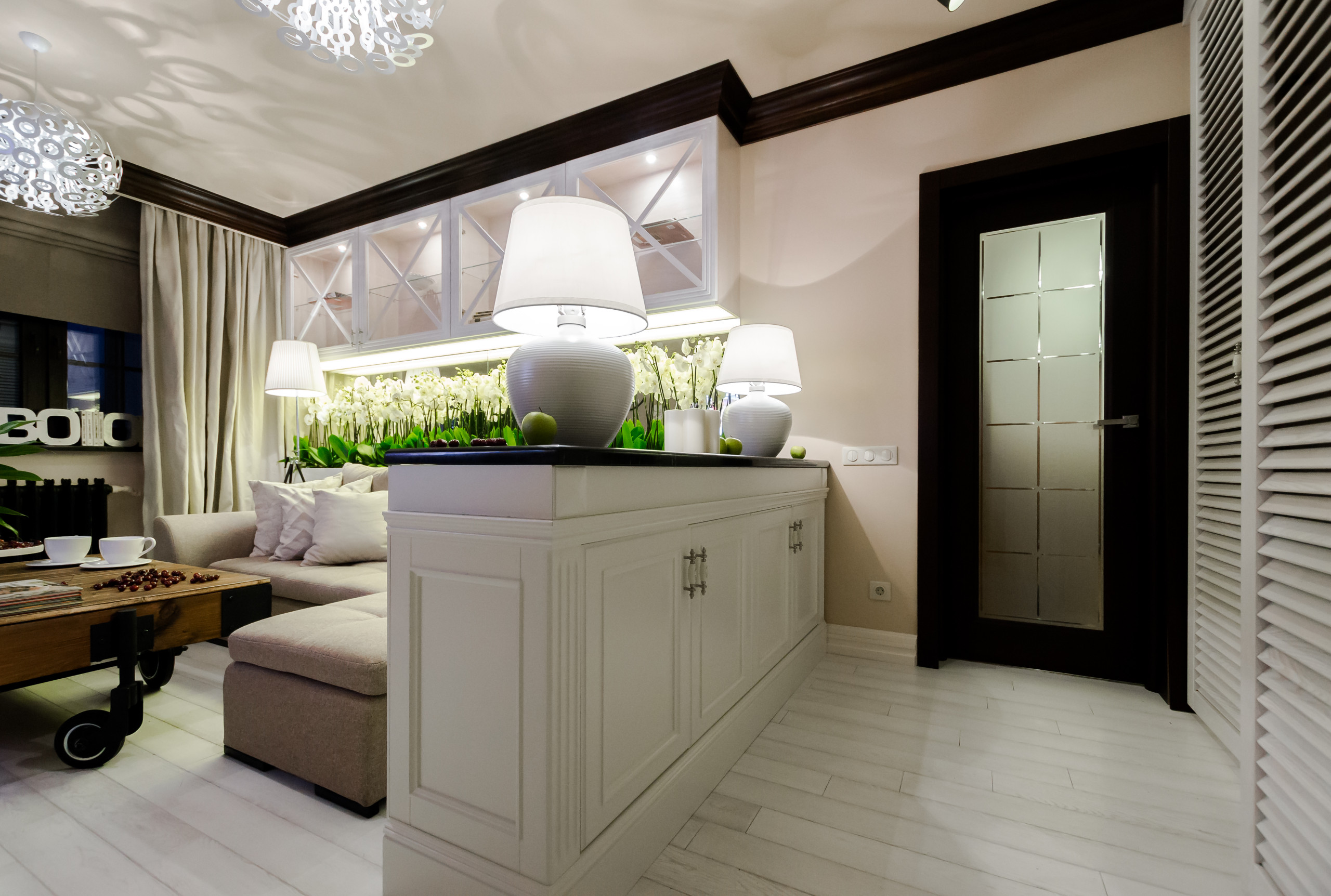 Гостиная недели: Интерьер 16 кв.м, превращенный в вишневый сад