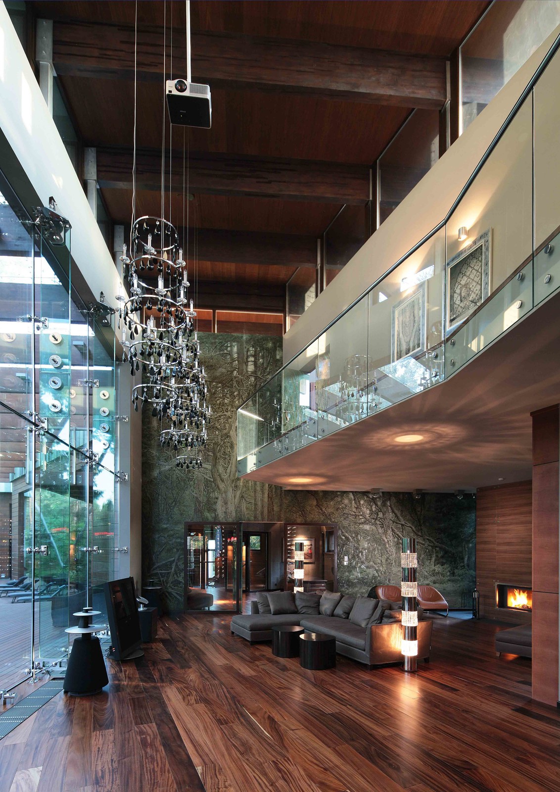 Обложка статьи: Проект недели: Открытая гостиная с панорамными окнами