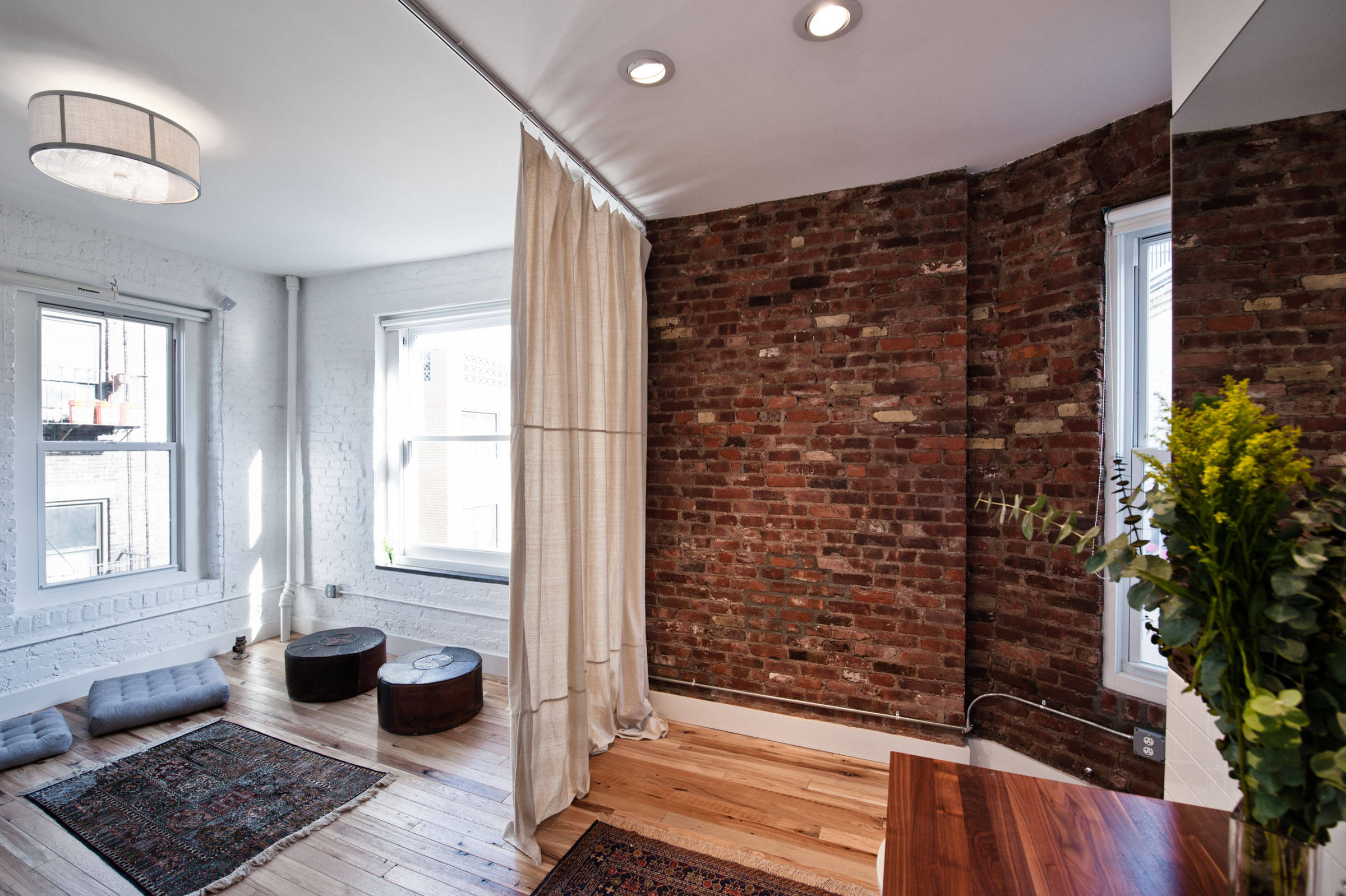 Некуда деваться: Как от всех отдохнуть в однокомнатной квартире