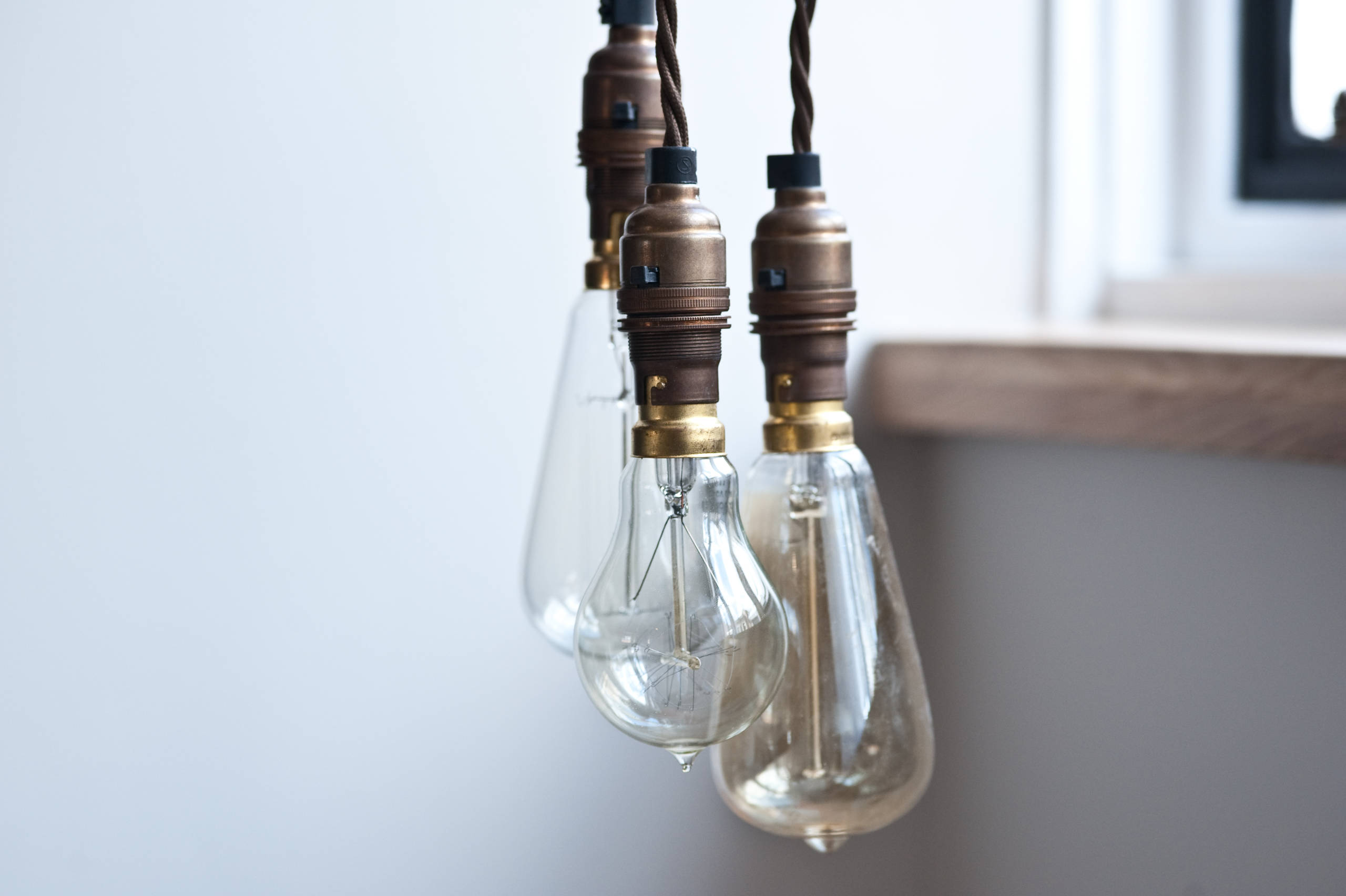 Новогодняя ревизия: Какие лампочки лучше заменить, какие оставить