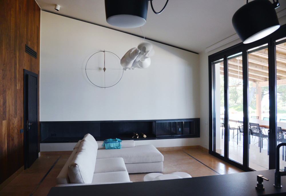 Houzz тур: Дом в Греции с видом на самое синее море и сосновый лес