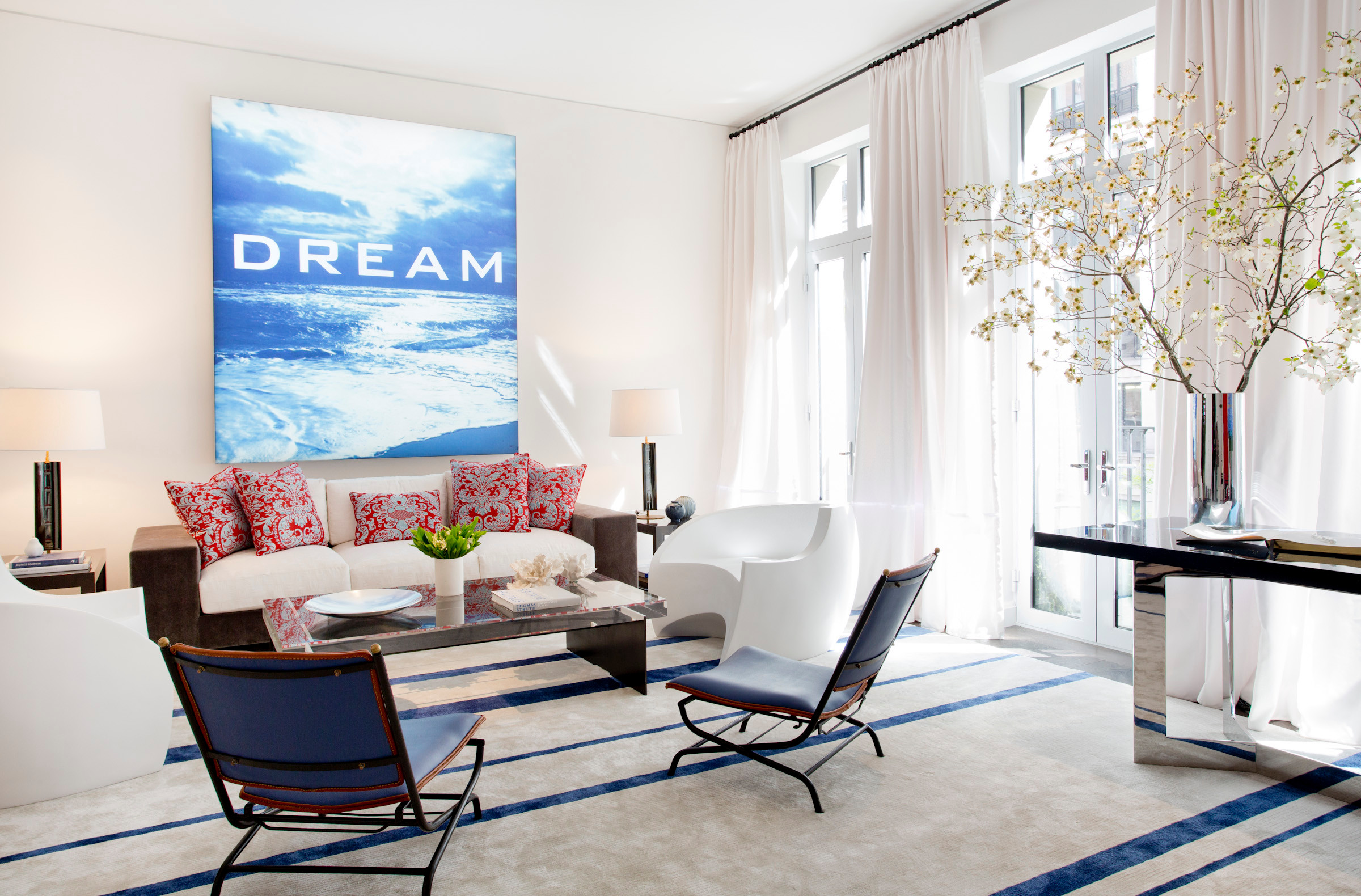 Микротренды: Глянец и яркие краски на выставке Kips Bay Decorator Show