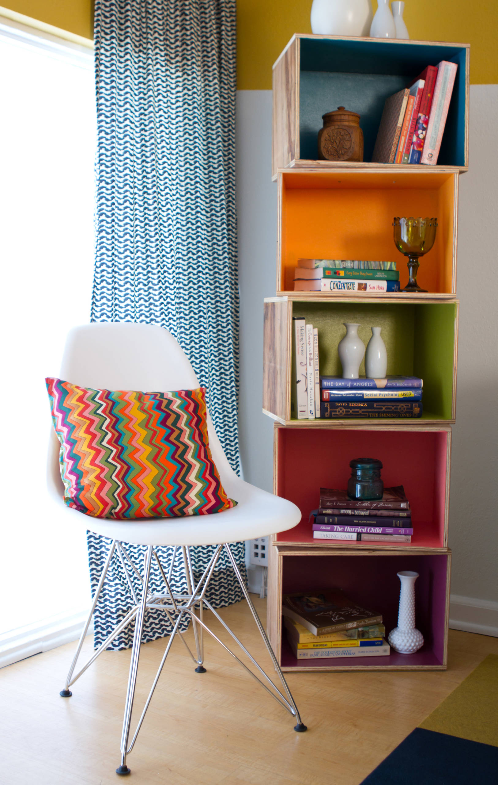 Сущие копейки: 15 идей для быстрого и незатратного декора гостиной