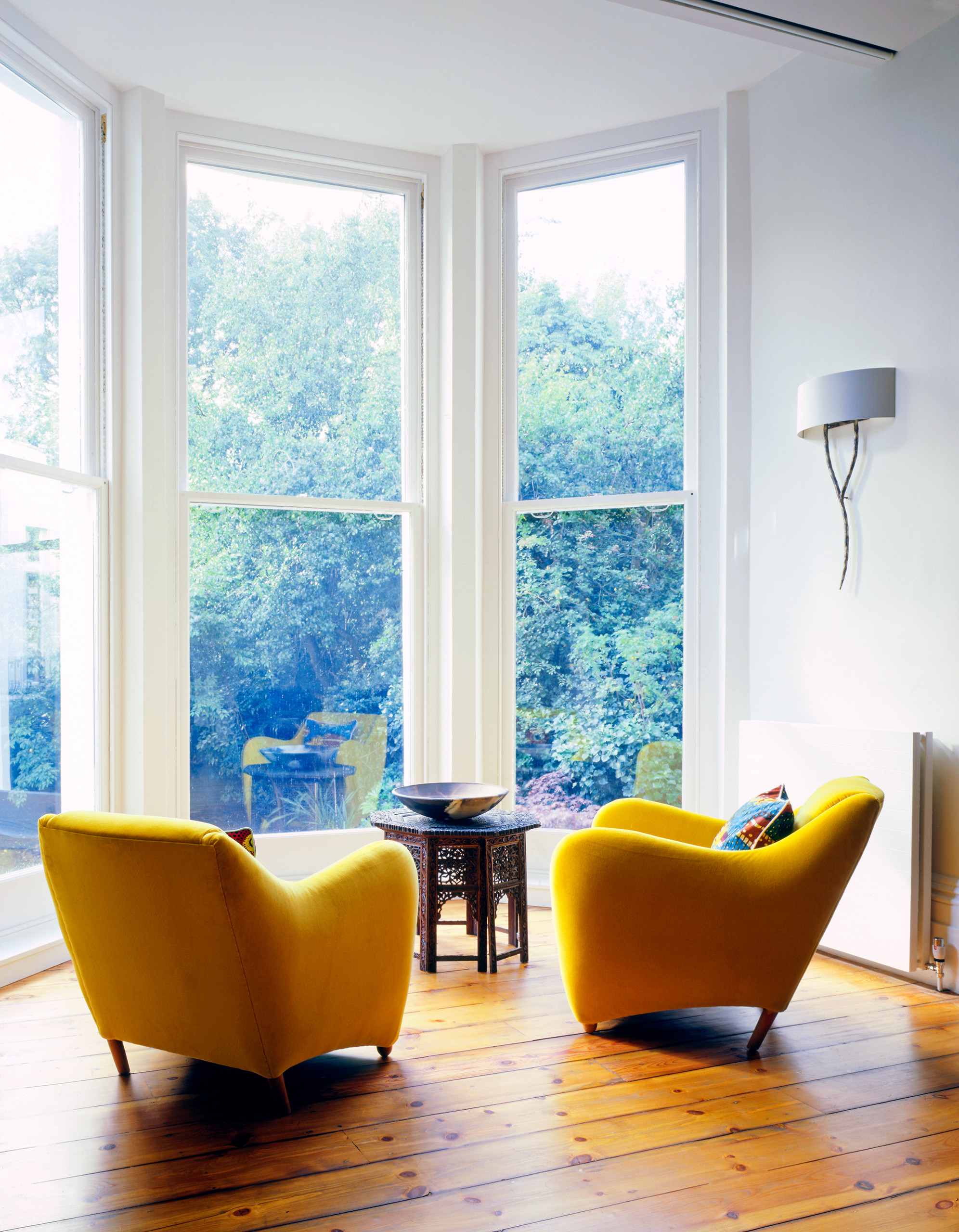 Когда мода вдохновляет дизайн: Желтый цвет дома Fendi