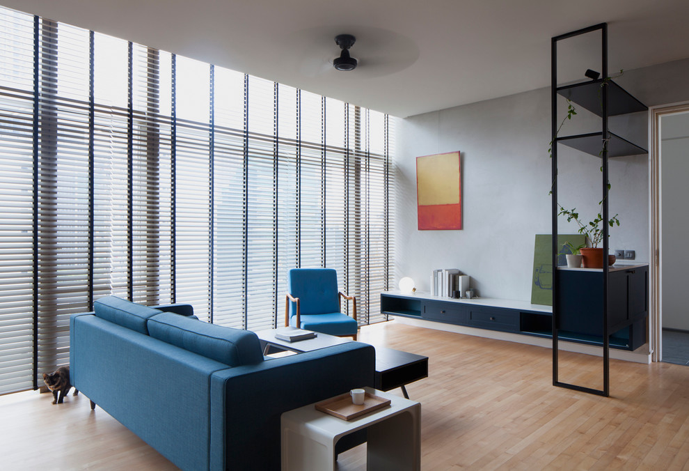 Houzz Сингапур: Современная квартира в синем и черном цвете