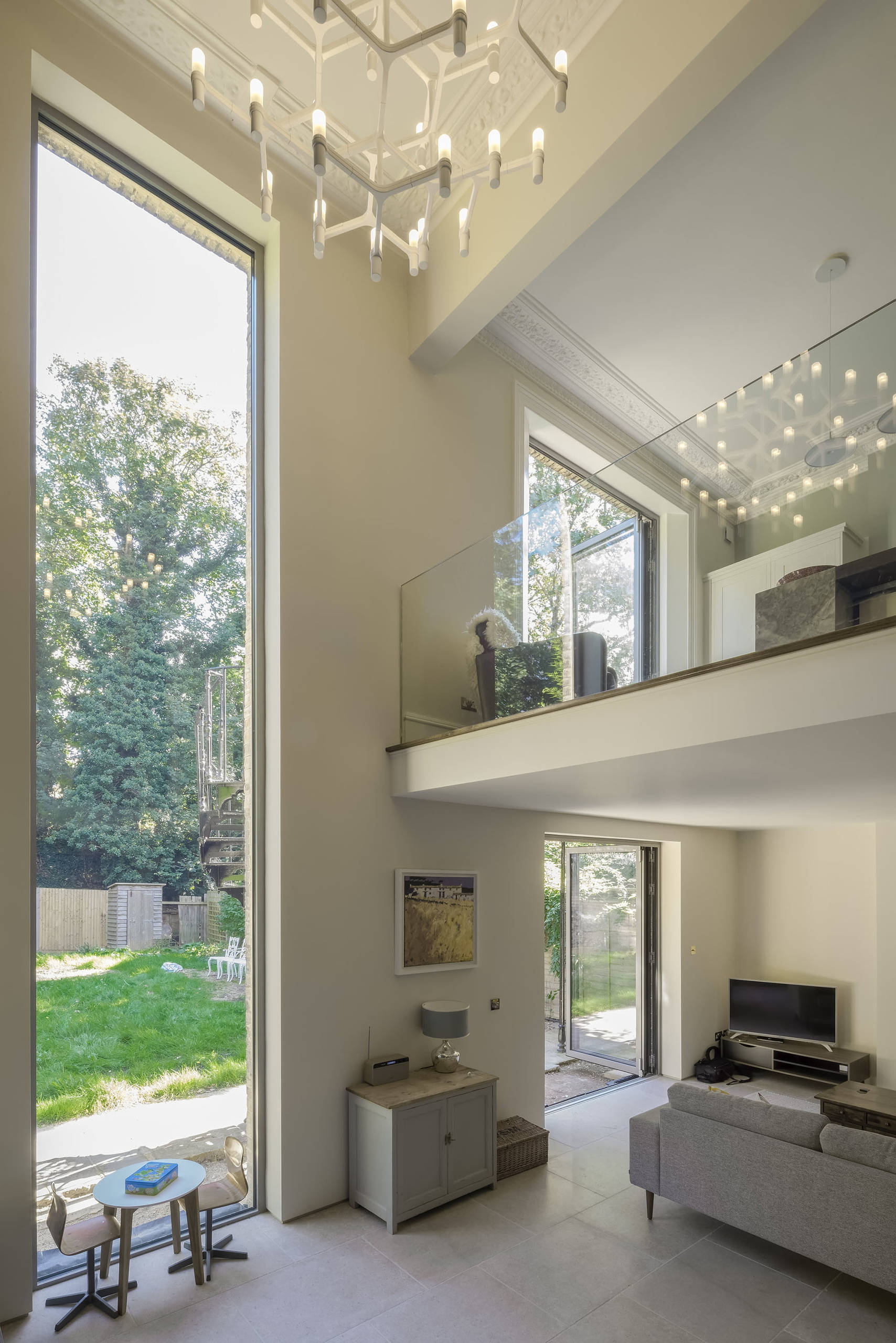 Houzz Британия: Двухсотлетний лондонский дом в лучах света