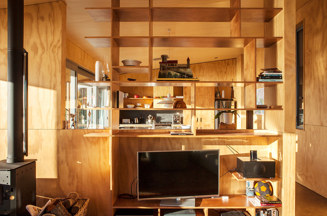 Houzz Новая Зеландия: Дом на скале под раскидистым деревом