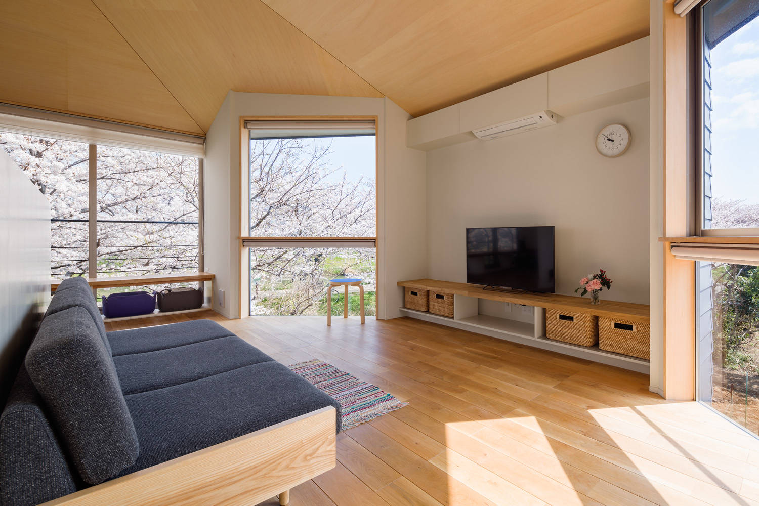 Houzz Япония: Праздник цветения сакуры или Дом со срезанными углами