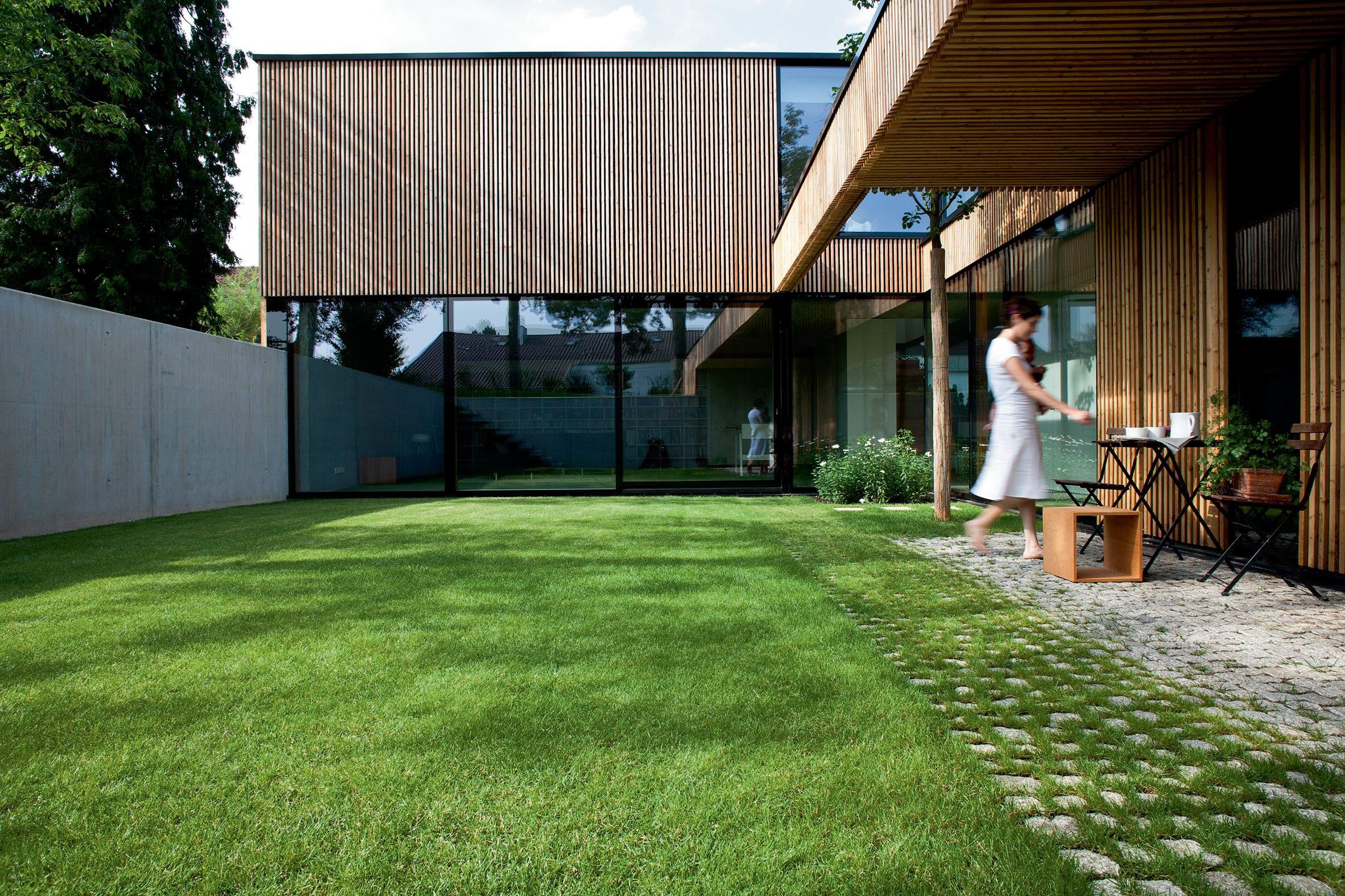 Houzz Германия: Холм, в который заглубили дом