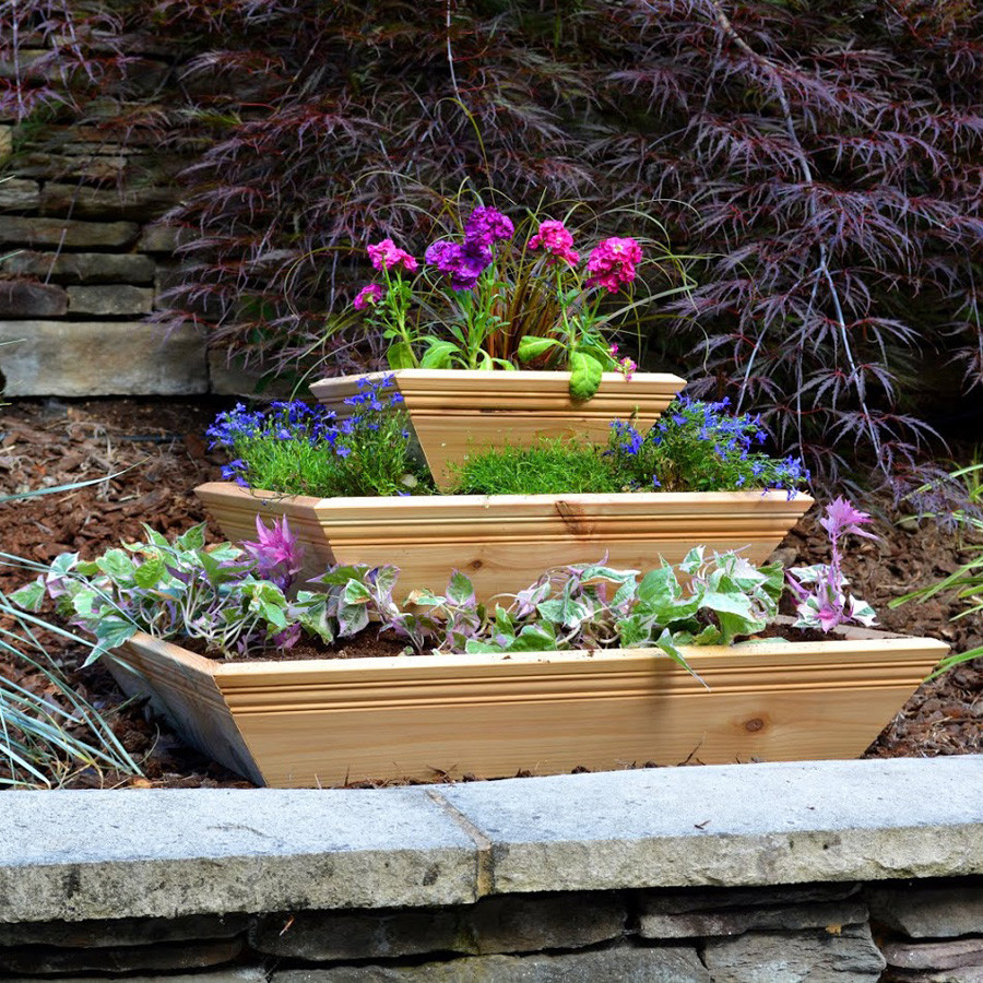 Вертикальная клумба: Полное руководство для начинающих и продолжающих