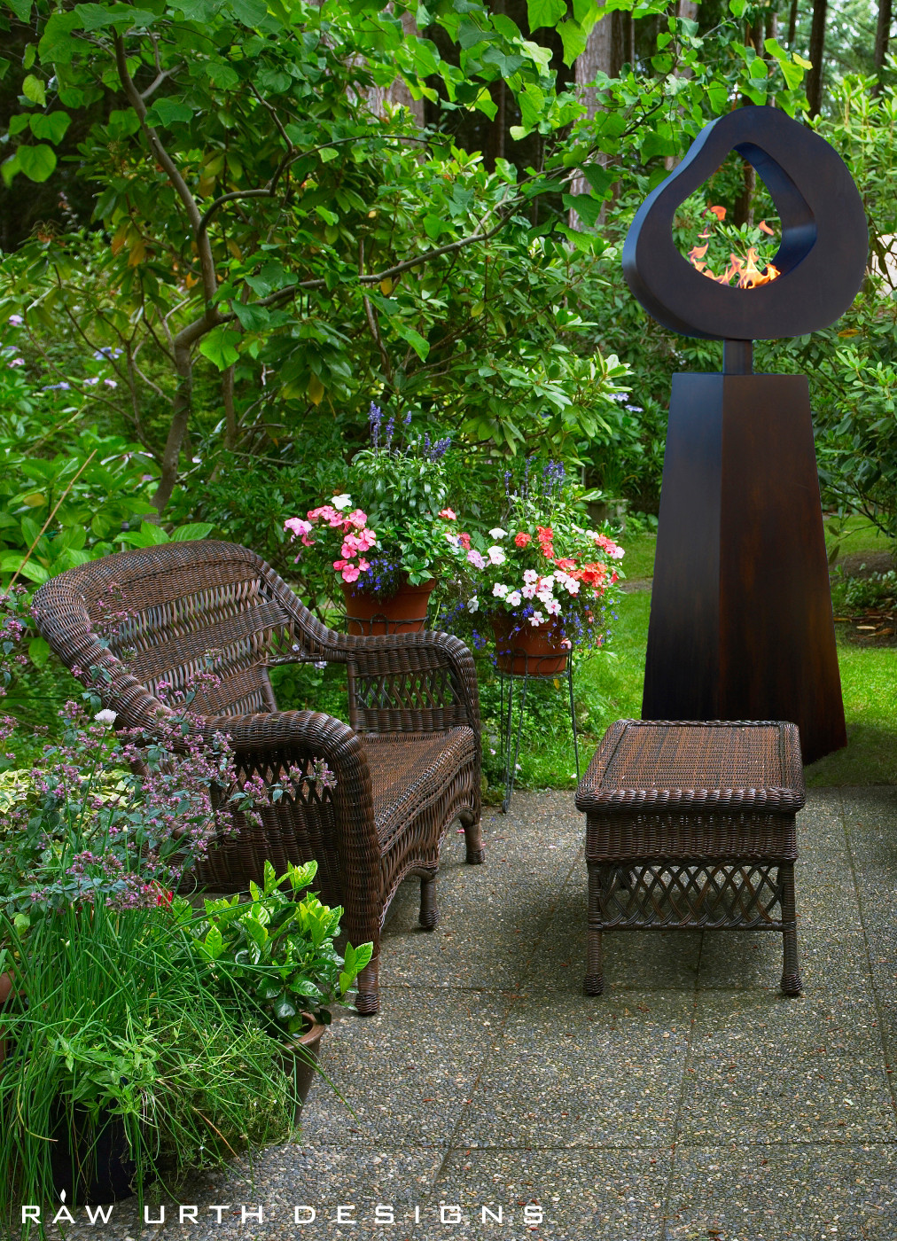 Каменный гость: Зачем нужна скульптура в ландшафте