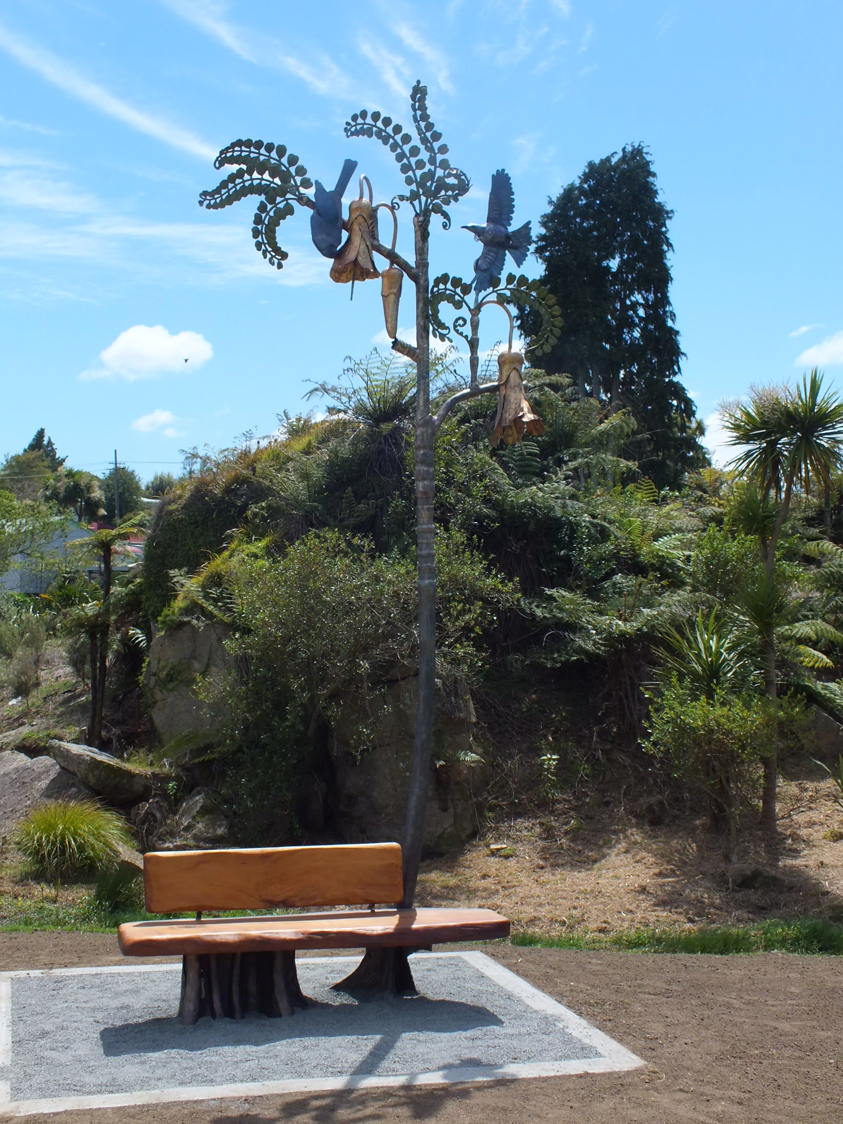 Семеро по лавкам: Садовые скамейки и все, что нужно о них знать