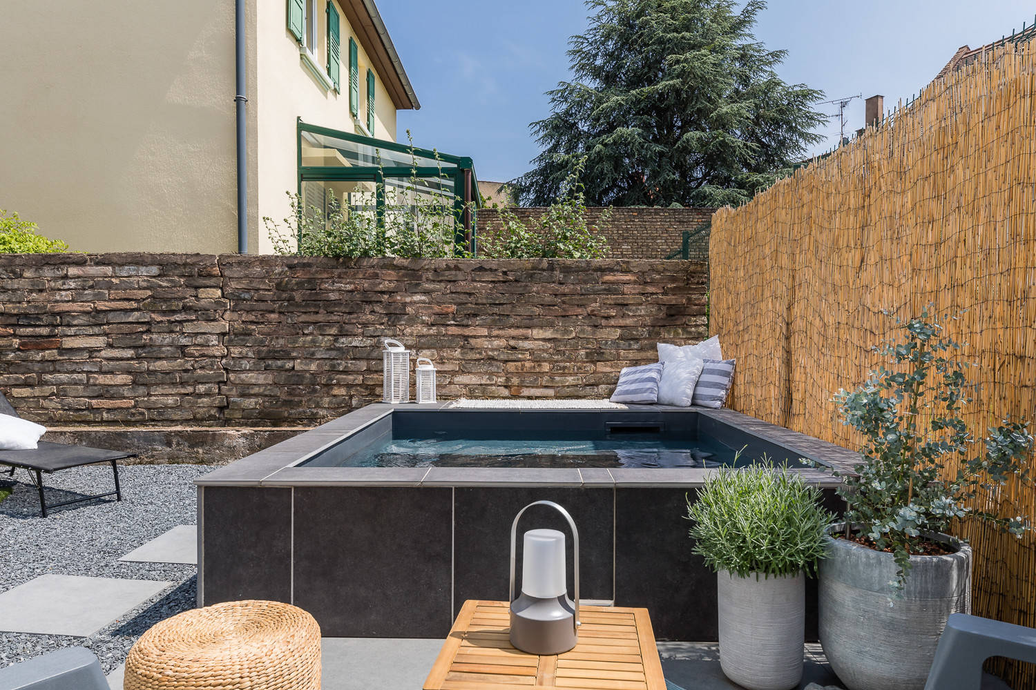 Фотоохота: 20 мини-бассейнов для небольших садов