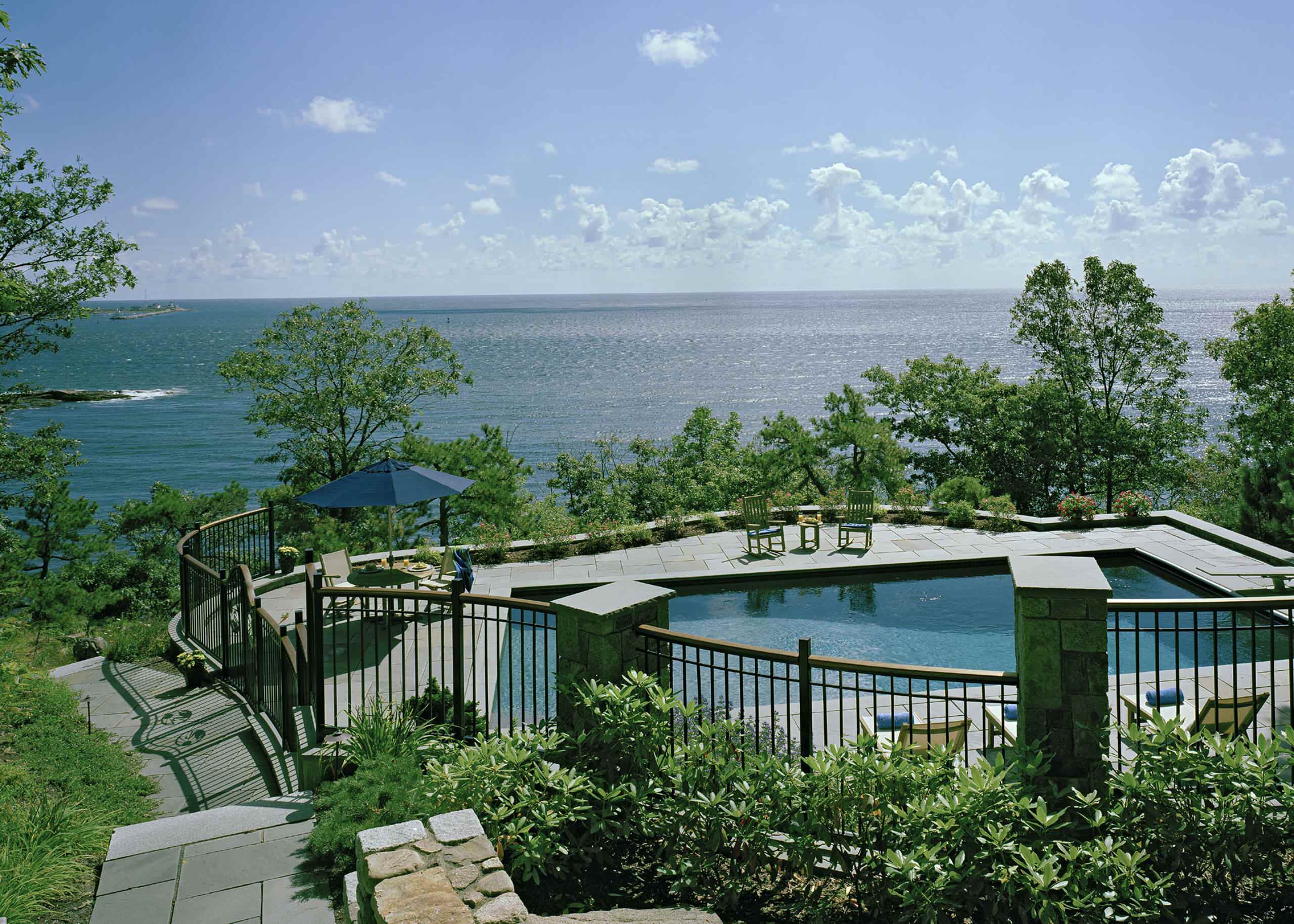 Хороший вопрос: Как сделать бассейн безопасным для ребенка