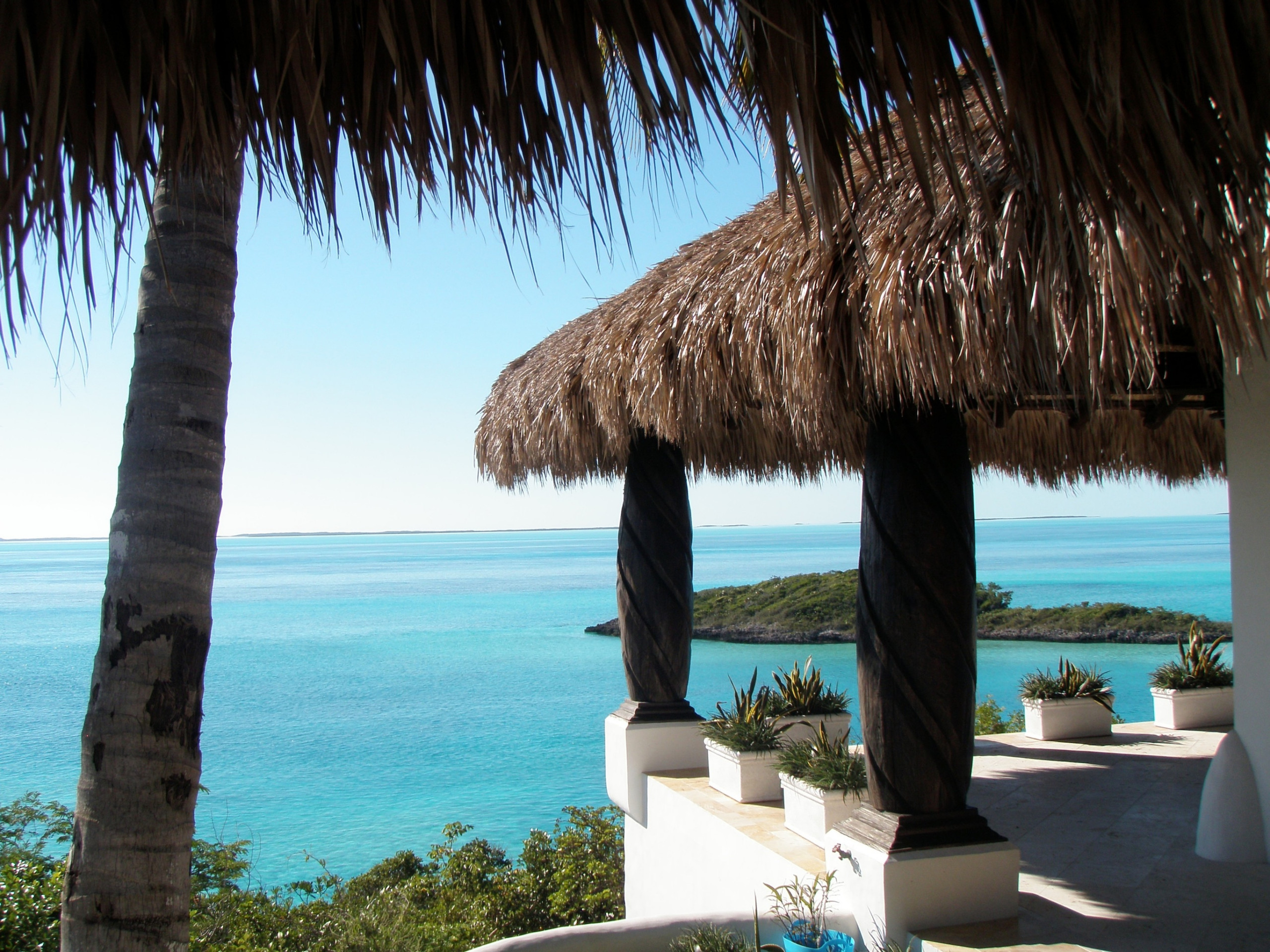 Что мне снег, что мне зной: Как выбрать крышу для зоны отдыха на даче