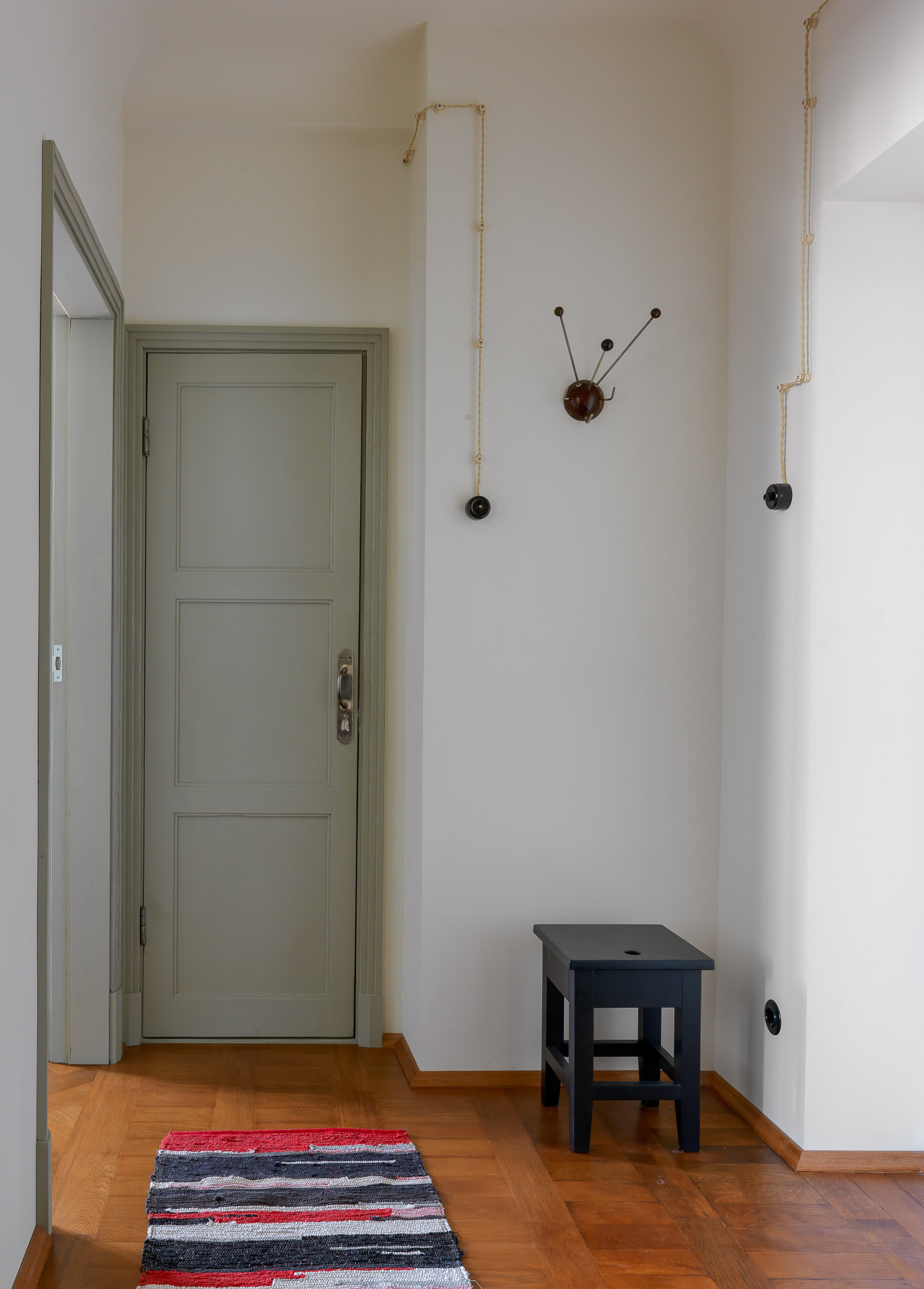 Houzz тур: «Утопическая ячейка» в доме 1930 года