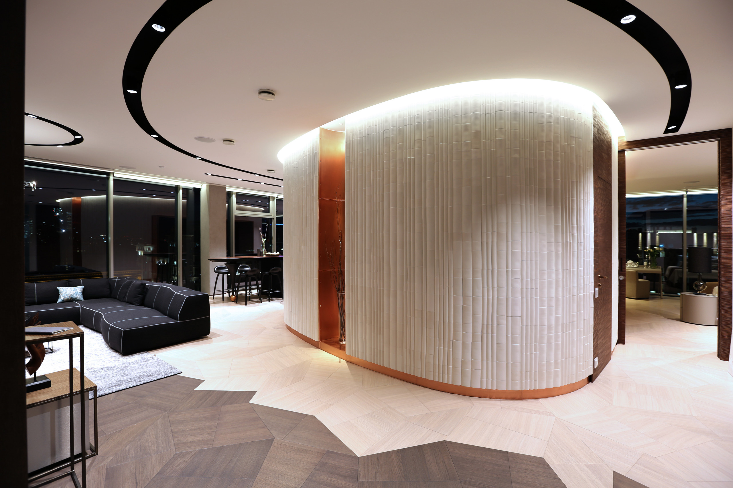 Houzz тур: Квартира с фарфоровым «ядром»