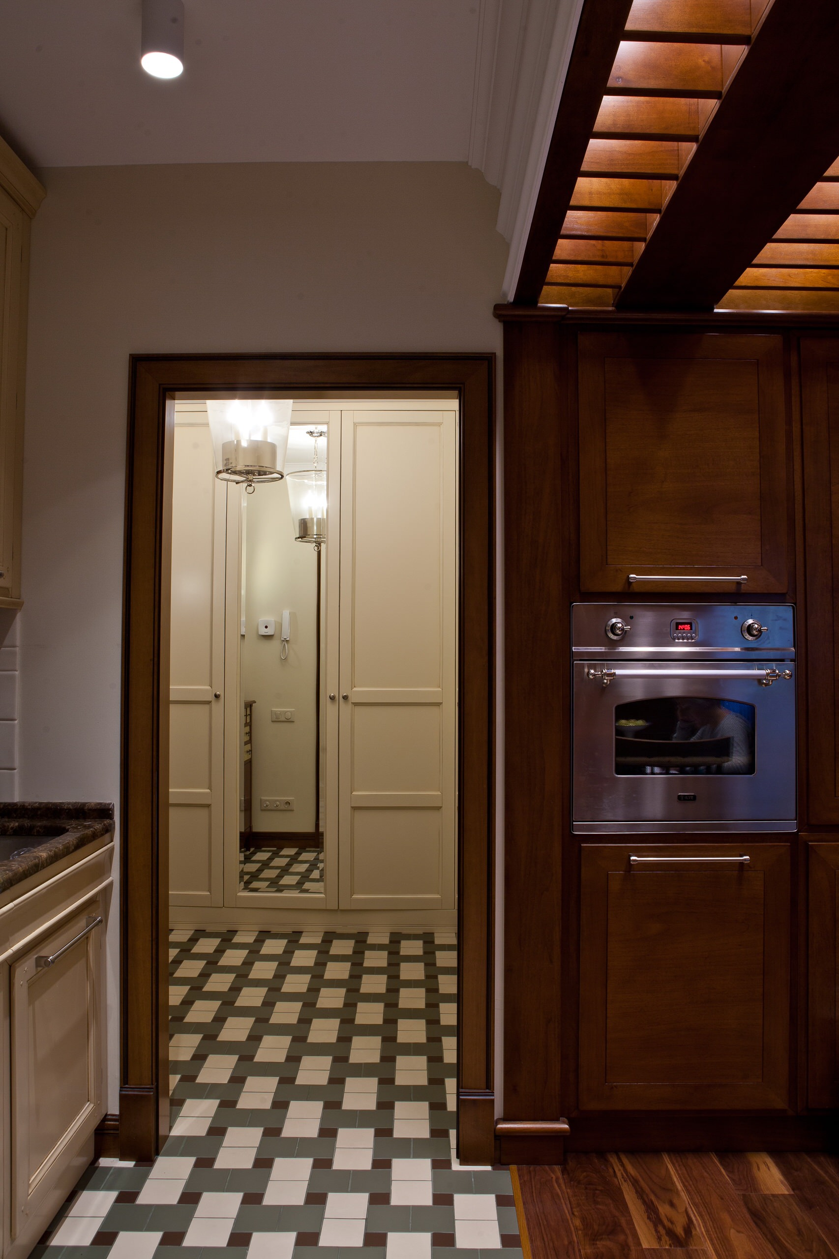 Houzz тур: Ванна в гостиной и ностальгия по советской мультипликации