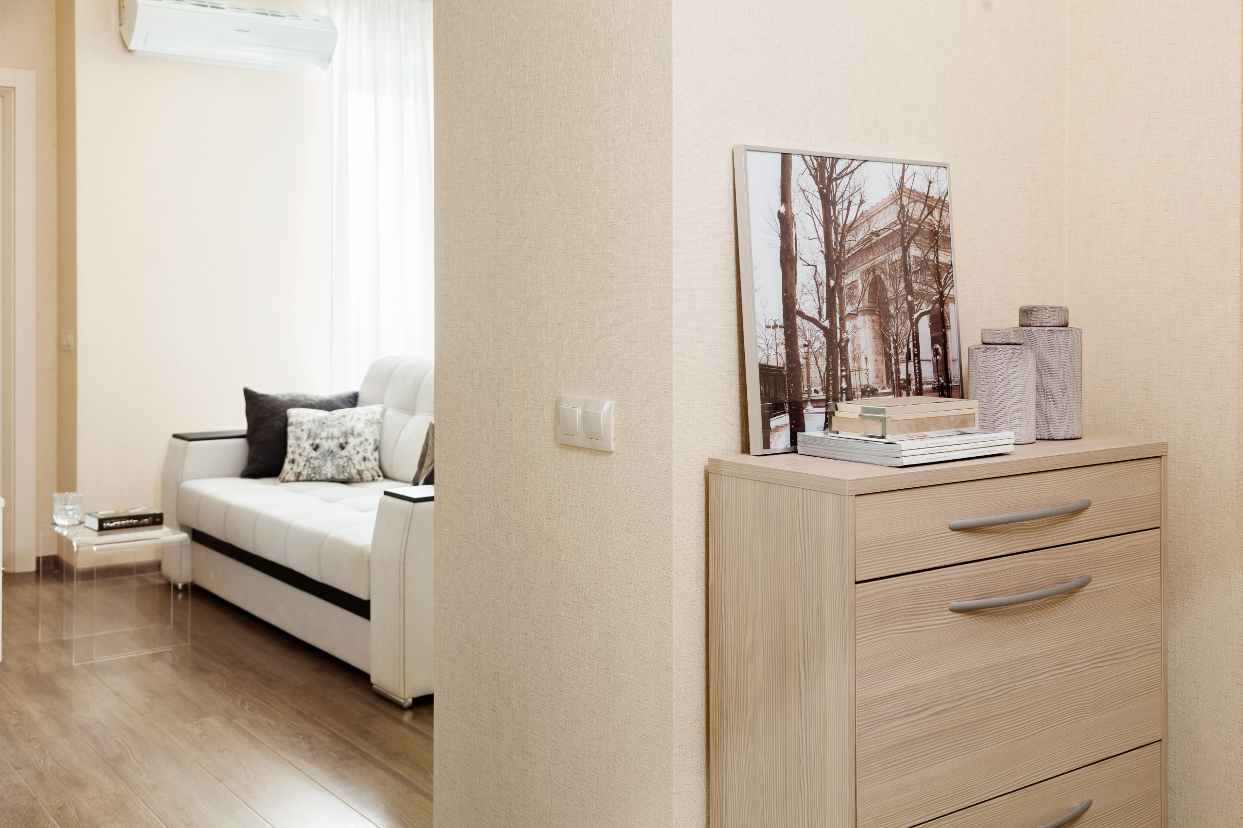 Houzz тур: Черно-белые фотографии Парижа и растворяющаяся кухня