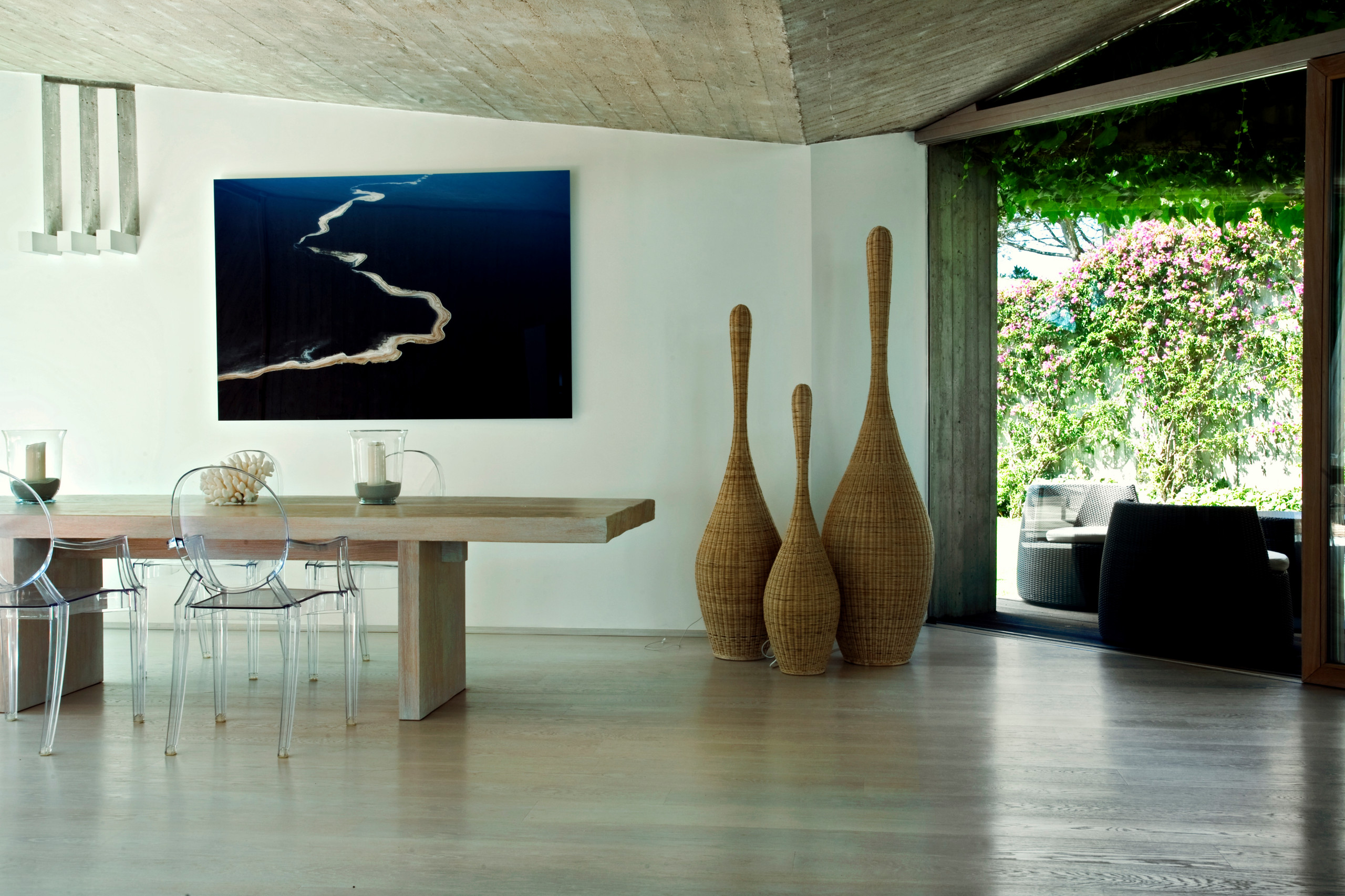 Houzz Италия: Вилла-невидимка на острове Сардиния, скрытая в зелени