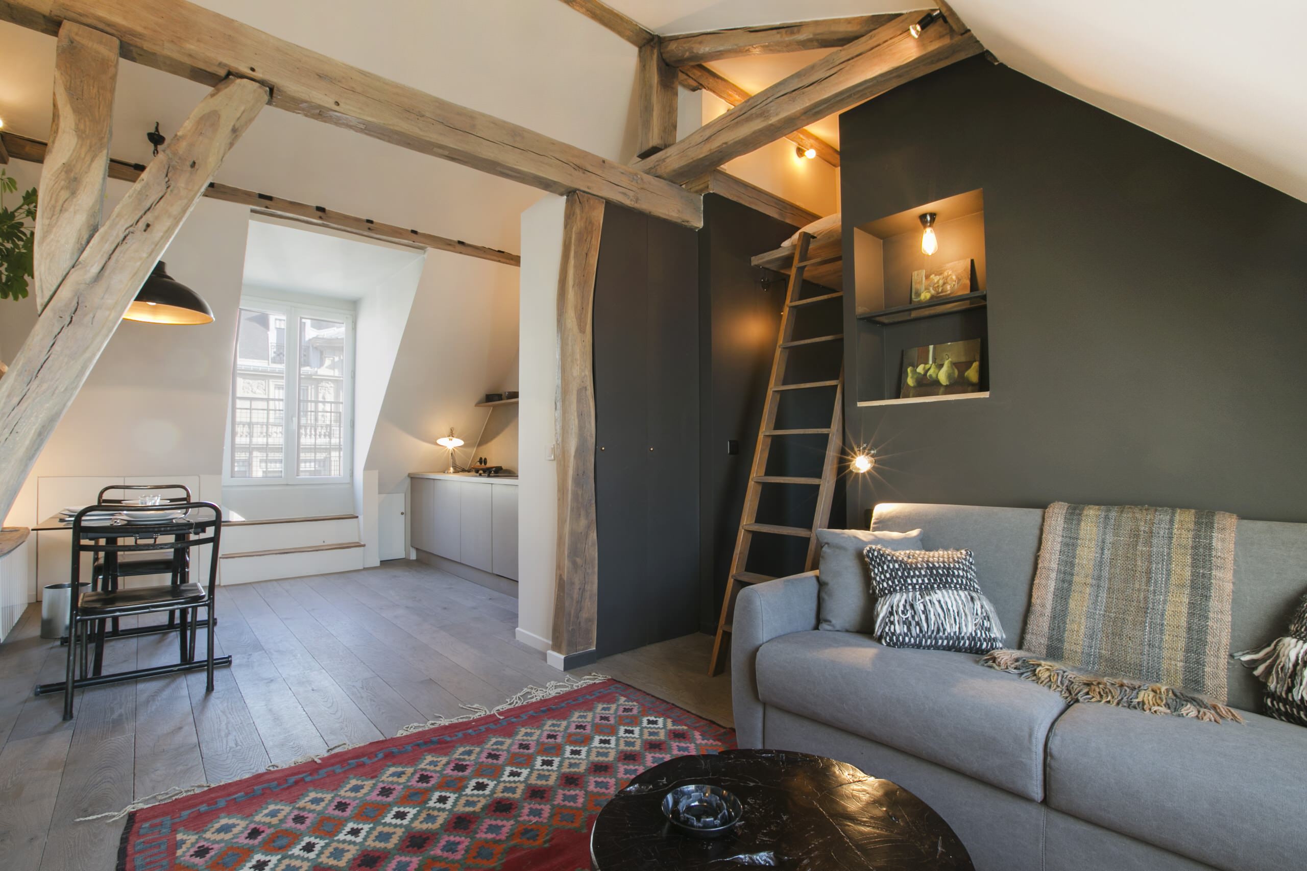 Houzz Франция: Атмосфера шале в центре Парижа