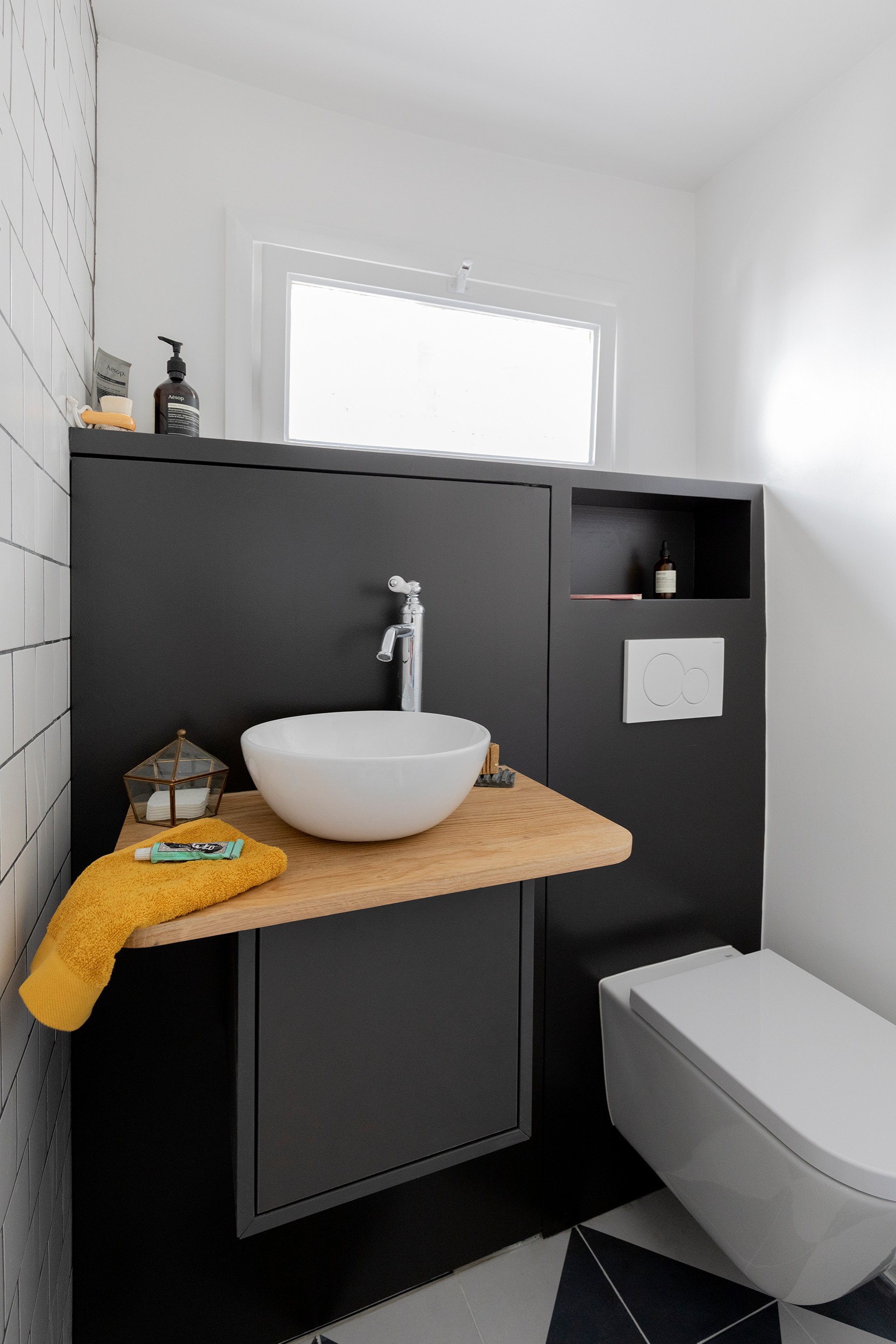 До и после: Складная (!) душевая в санузле на 1,4 кв.м.