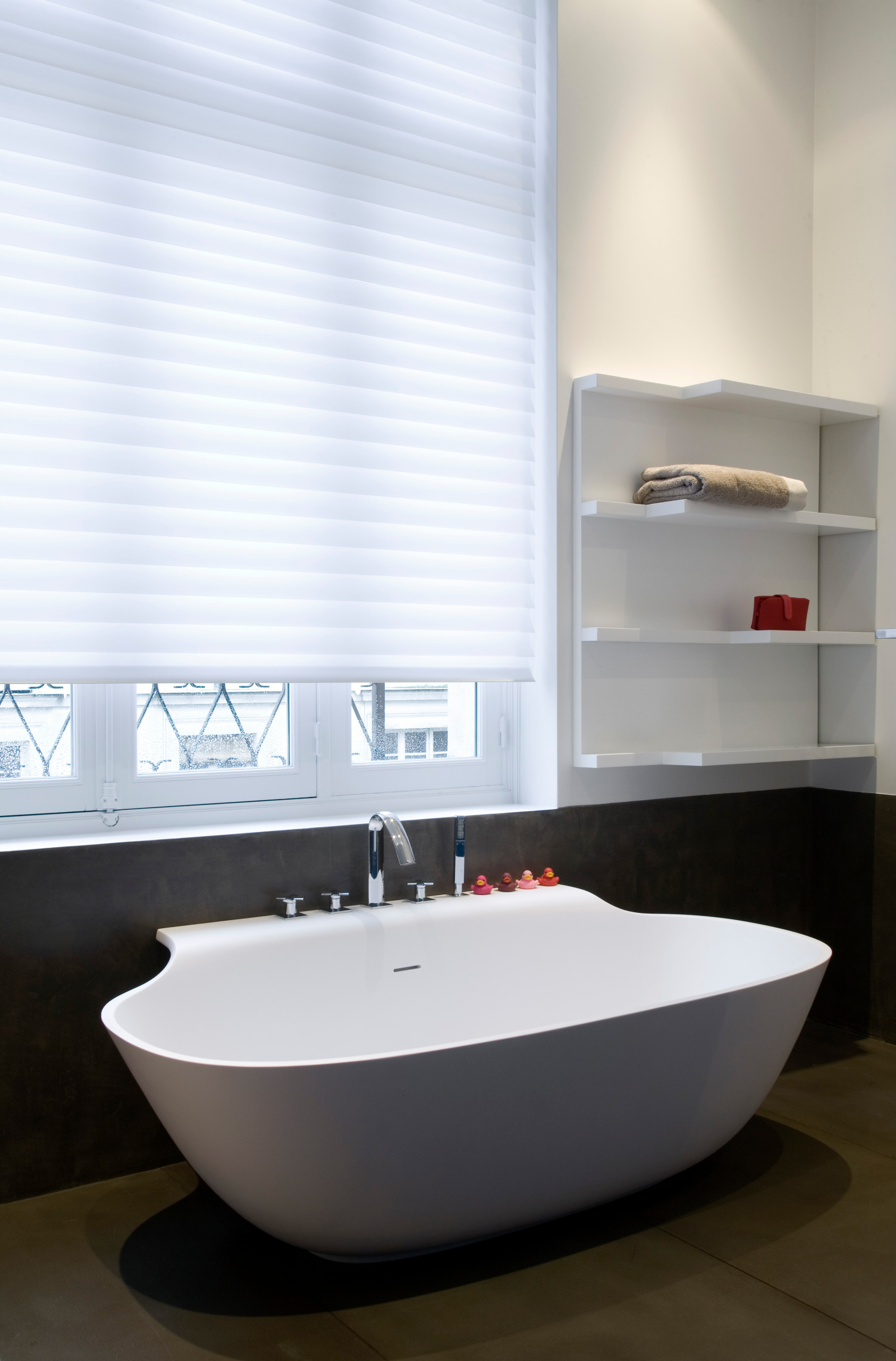 Houzz Франция: Свобода творчества в квартире парижского коллекционера