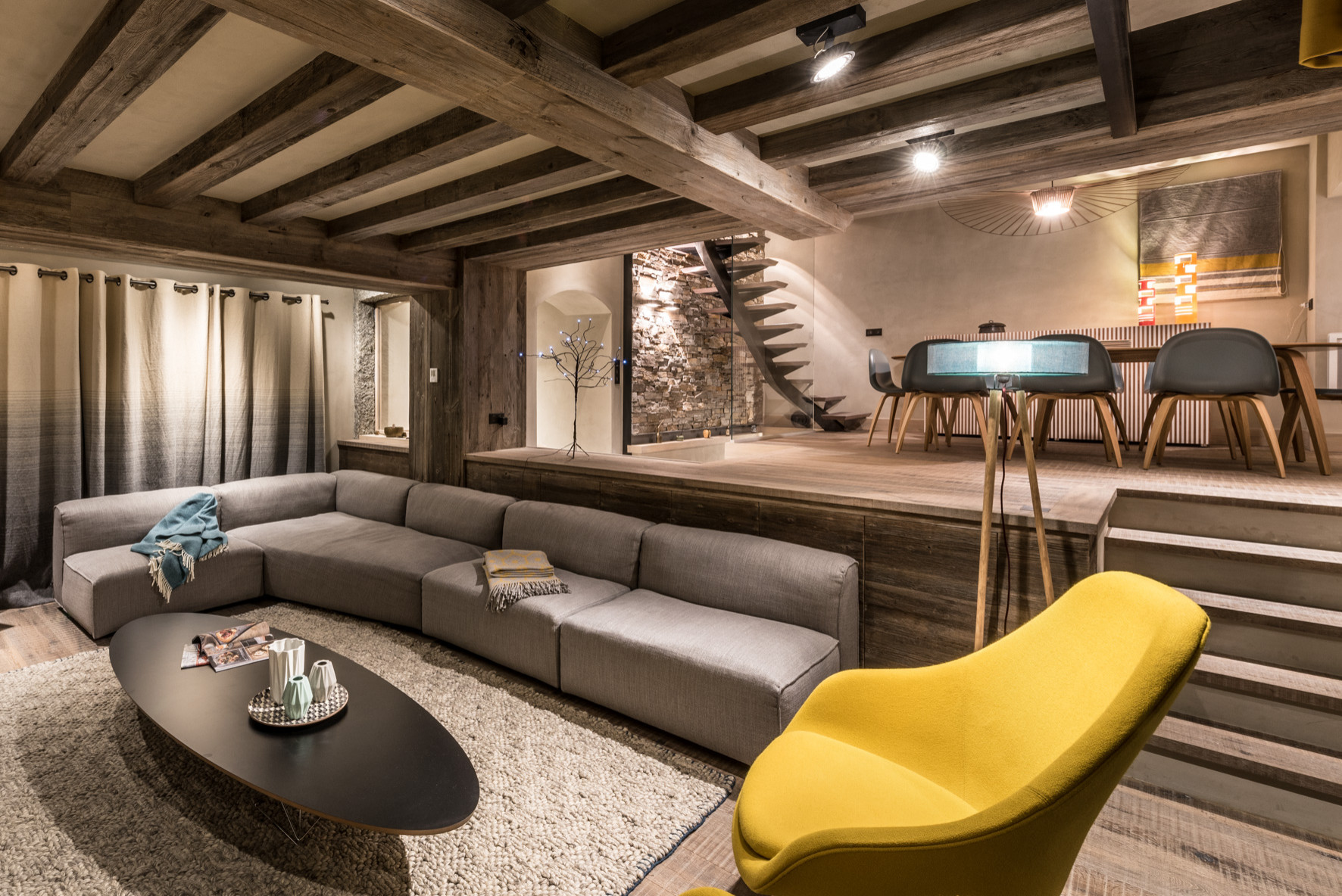 Houzz Франция: Современное шале в старом доме в Мерибеле