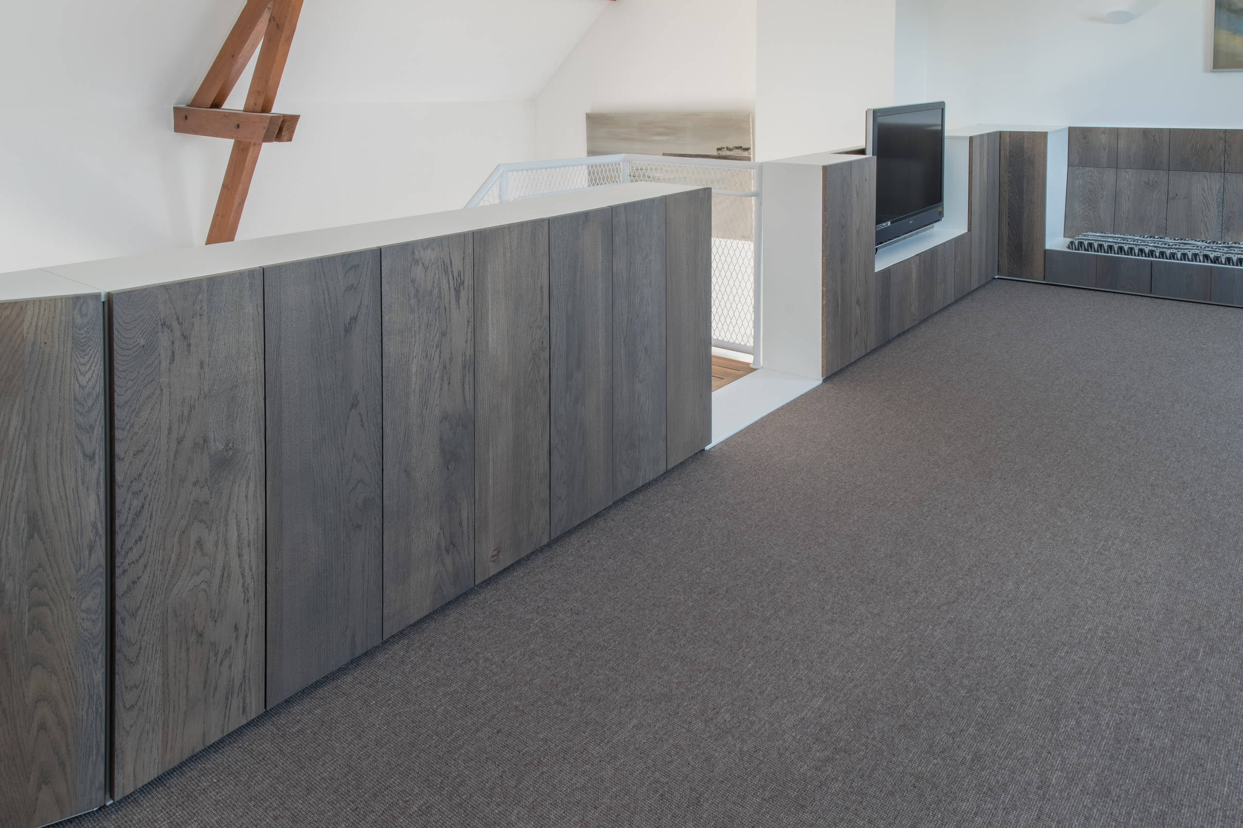 Ящики, где их не ждешь: 13 лайфхаков для скрытого хранения