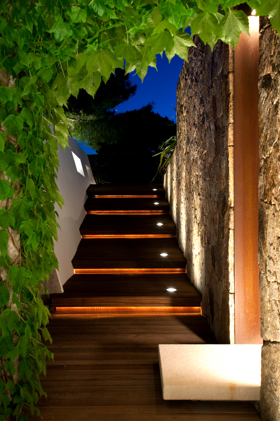 Houzz Италия: Вилла-невидимка на острове Сардиния, скрытая в зелени