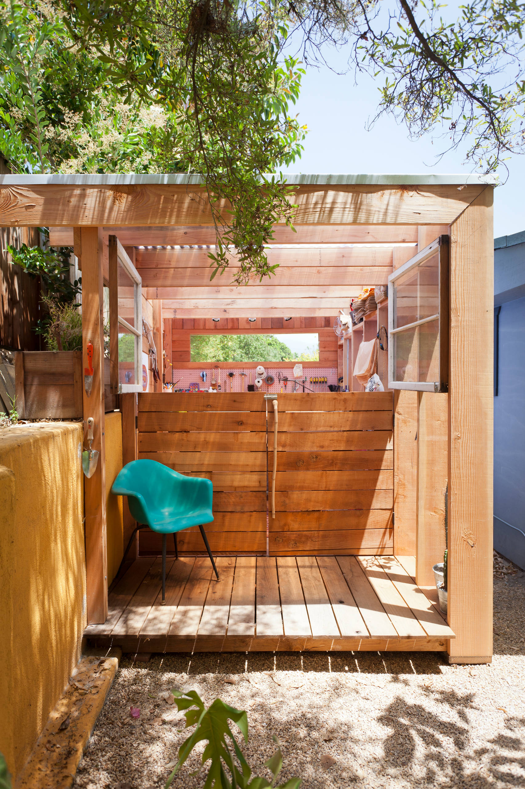 Необычные беседки: 12 идей от Стокгольма до Санта-Барбары