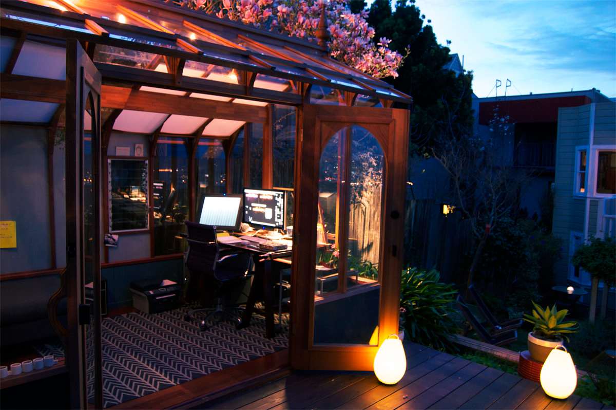 14 идей для необычных садовых построек