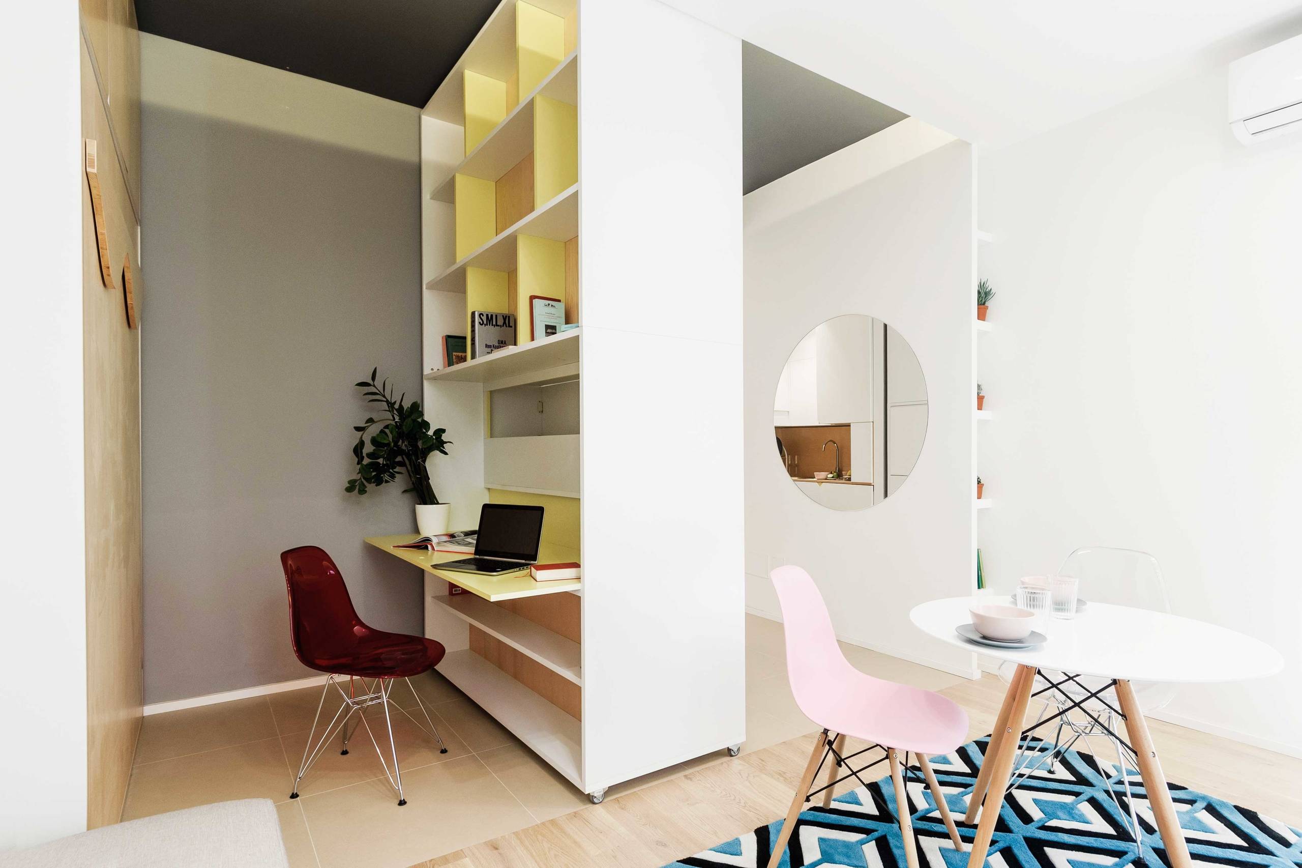 Houzz Италия: 29 кв.м — трансформер с подвижной стеной