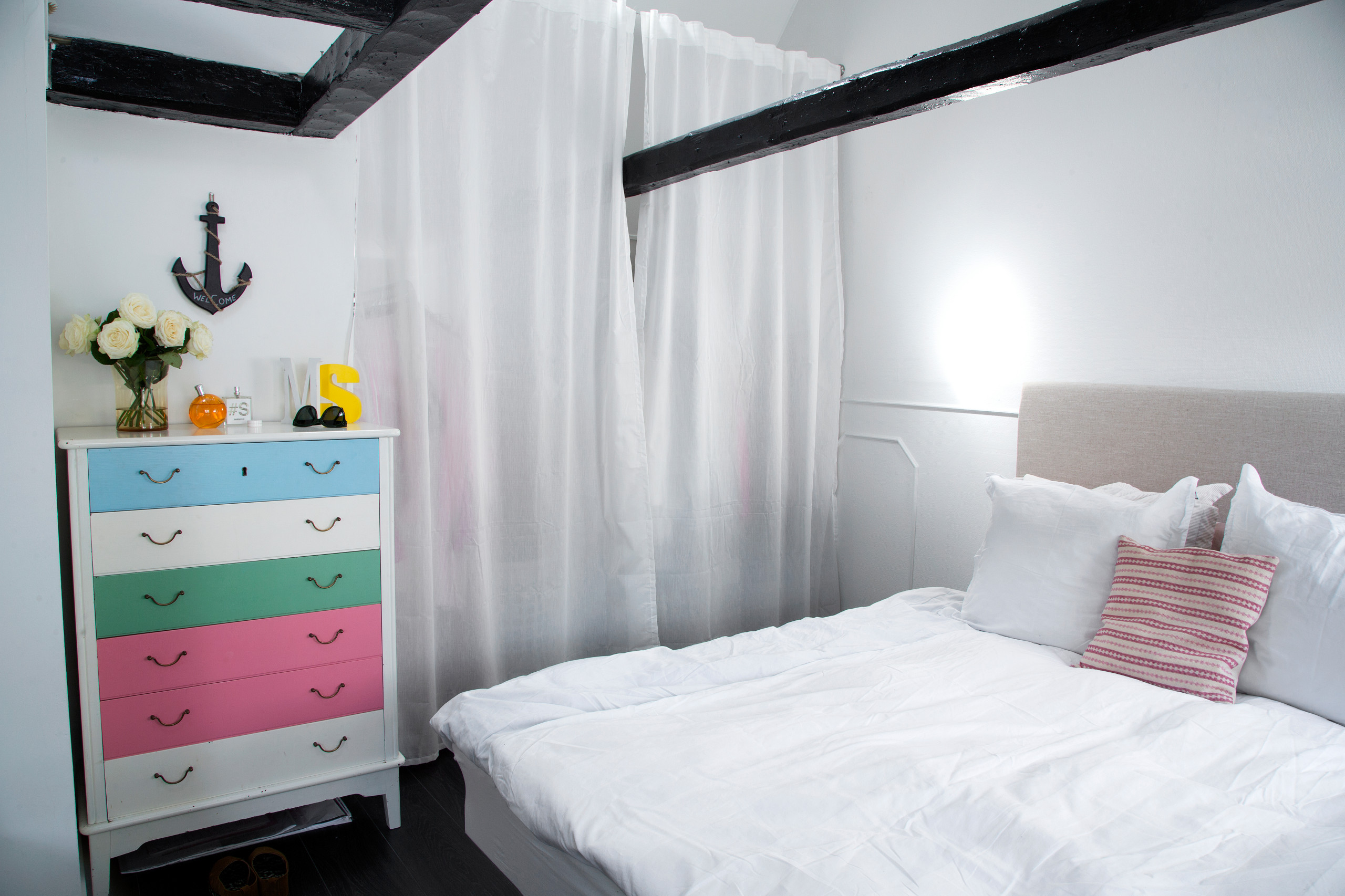 Houzz Дания: Квартира модного блогера без дизайнерской мебели